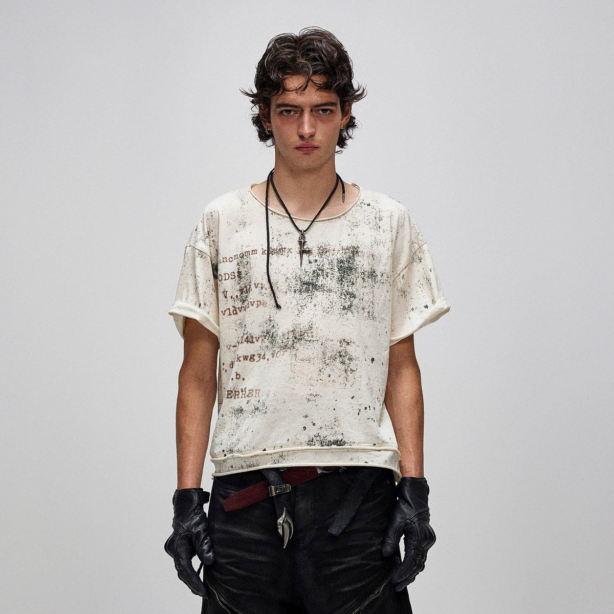 FLYERRER Grunge Brush-Stained Raw Hem T-Shirt