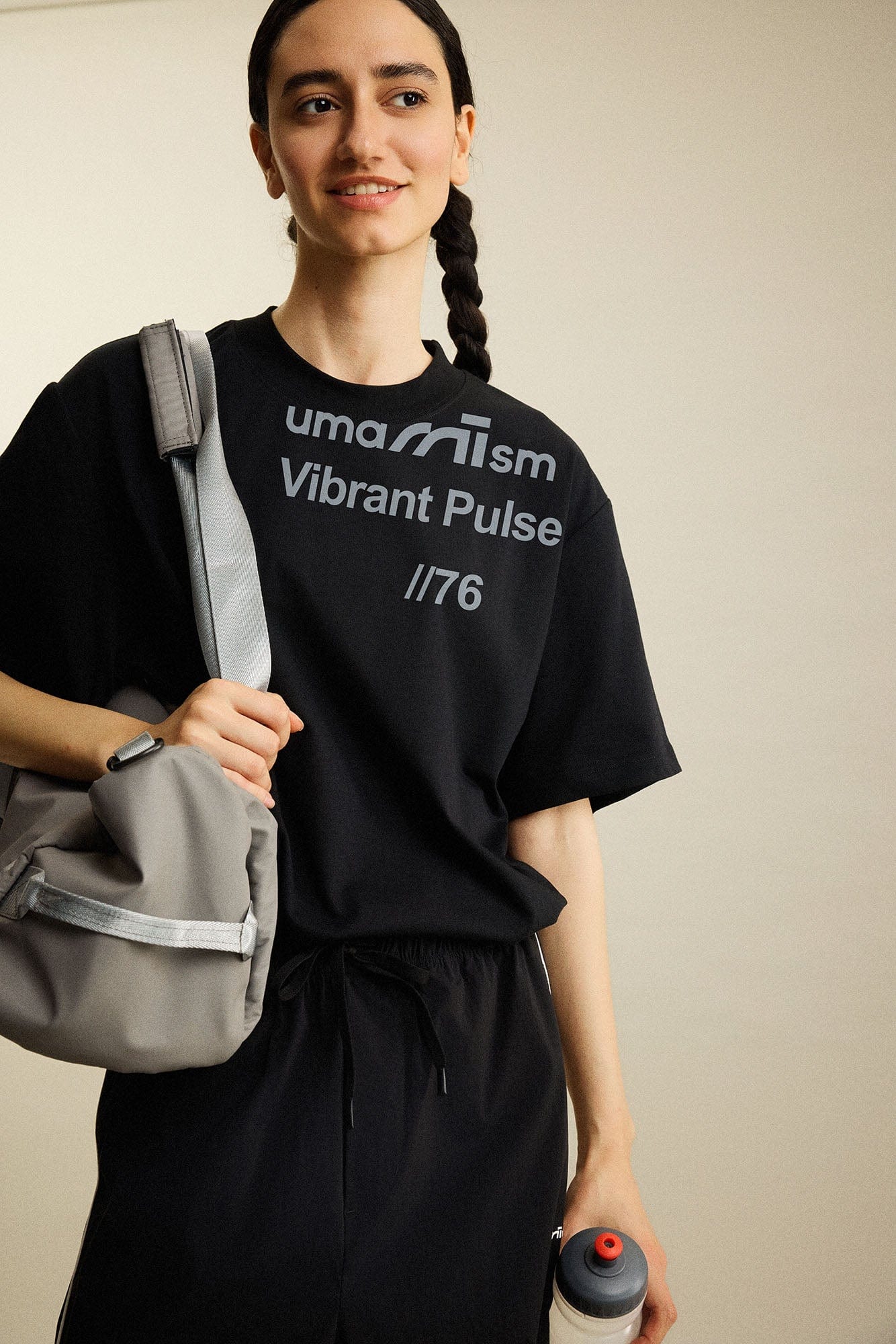 UMAMIISM Contrast Slogan Cooling T-Shirt