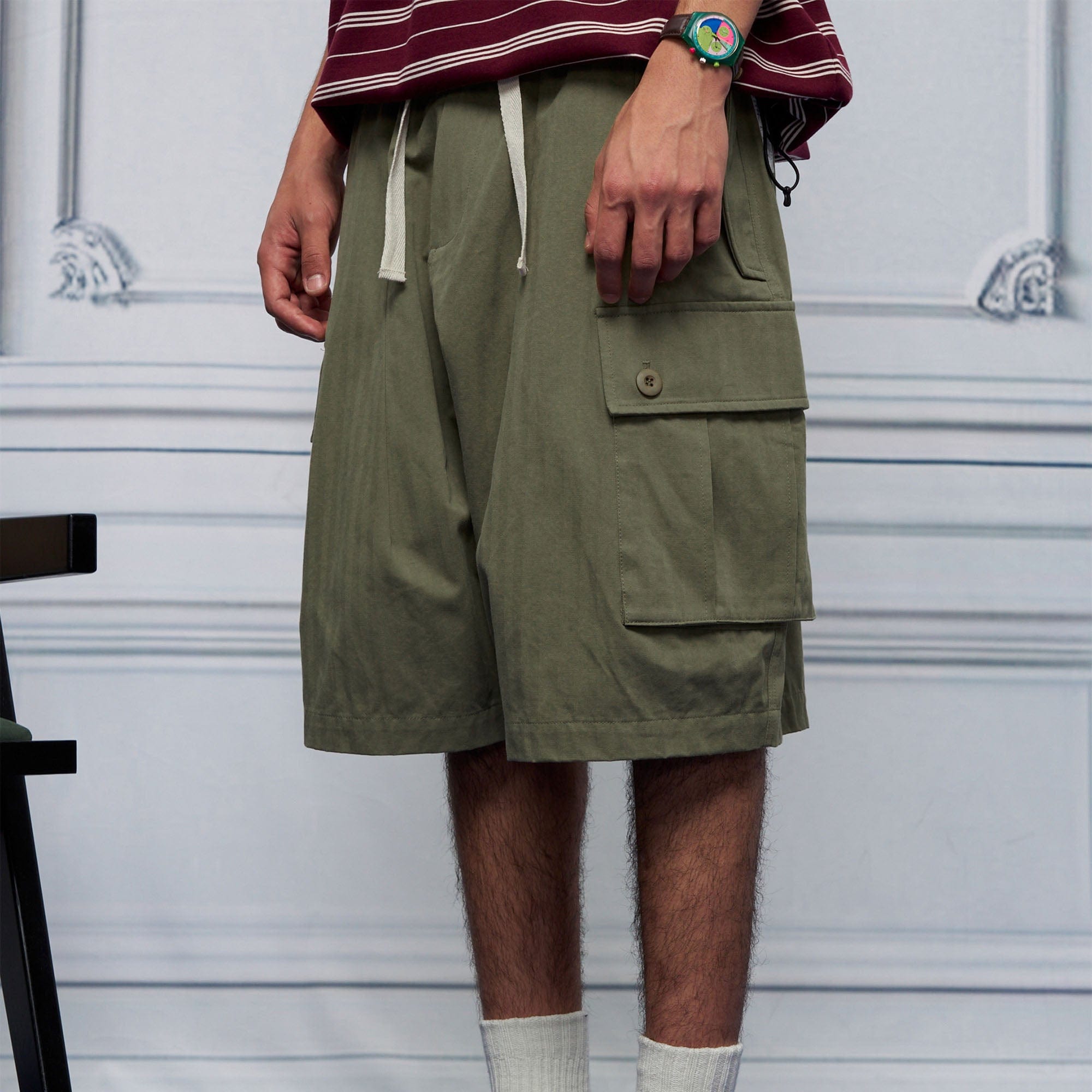 UNLIMITED MOTE Multi-Pocket Drawstring Cargo Shorts