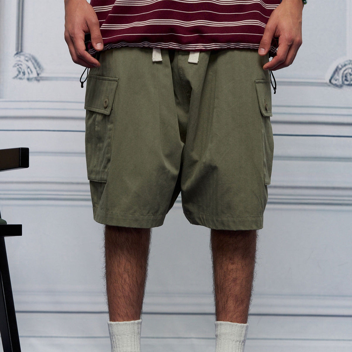 UNLIMITED MOTE Multi-Pocket Drawstring Cargo Shorts