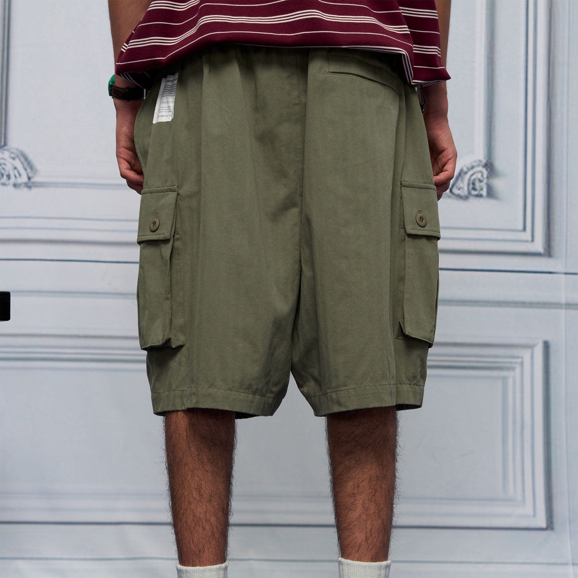 UNLIMITED MOTE Multi-Pocket Drawstring Cargo Shorts
