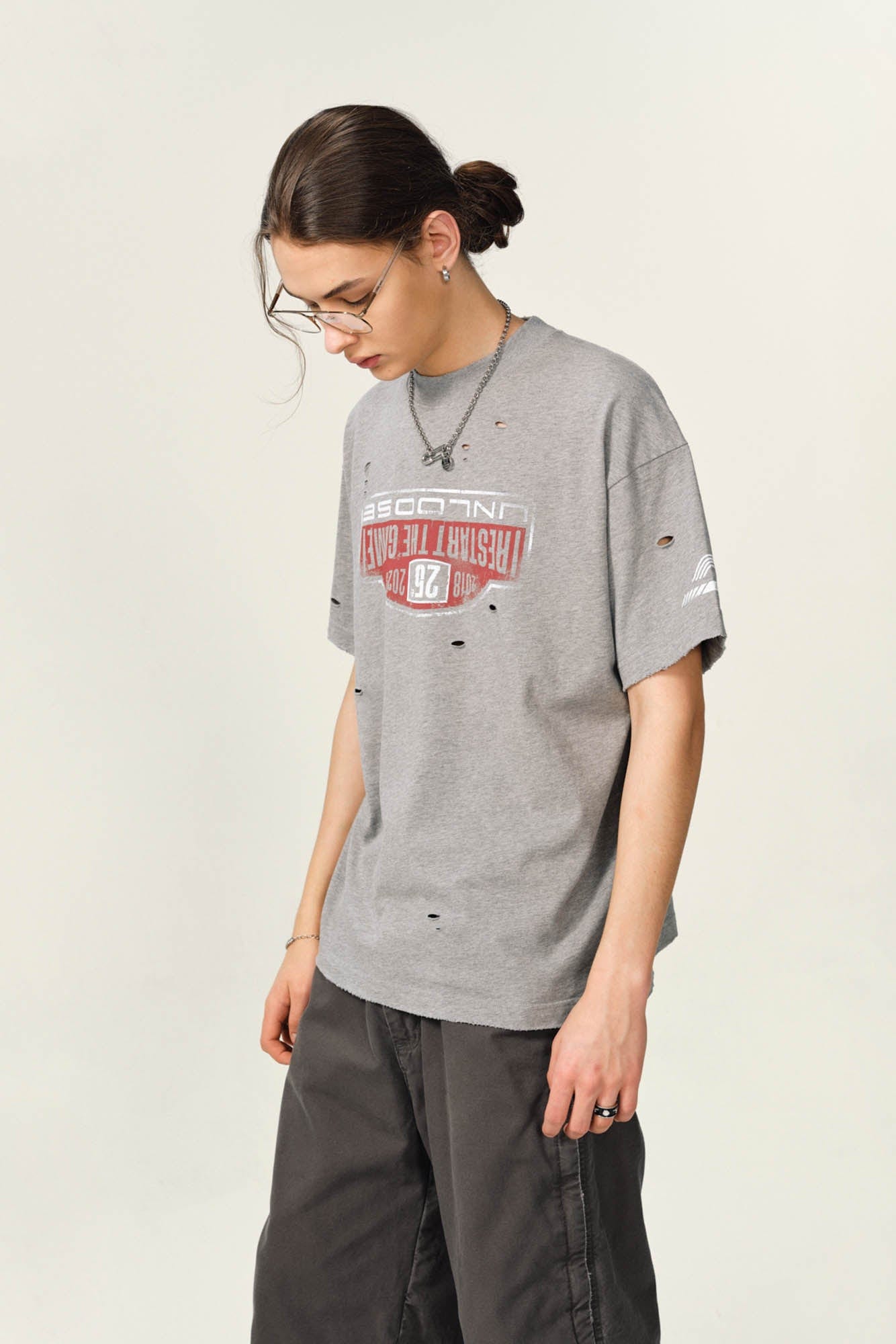 OVDY Retro Distressed Graphic T-Shirt