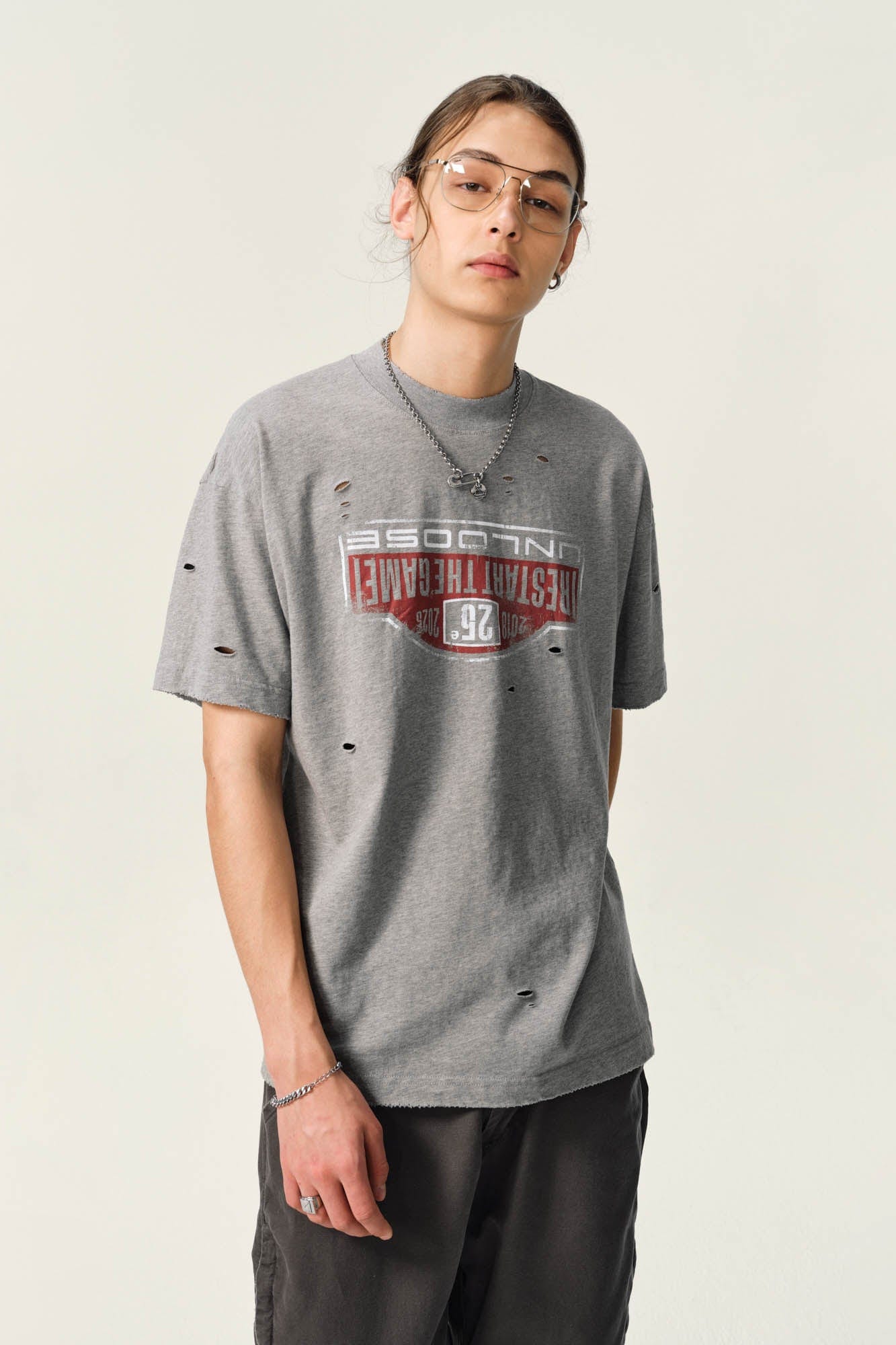OVDY Retro Distressed Graphic T-Shirt