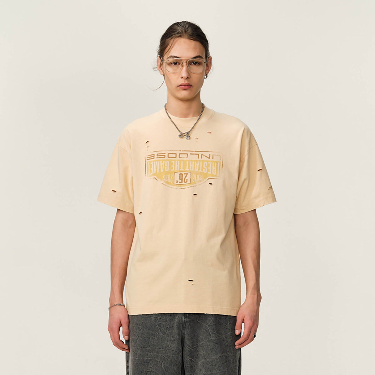 OVDY Retro Distressed Graphic T-Shirt