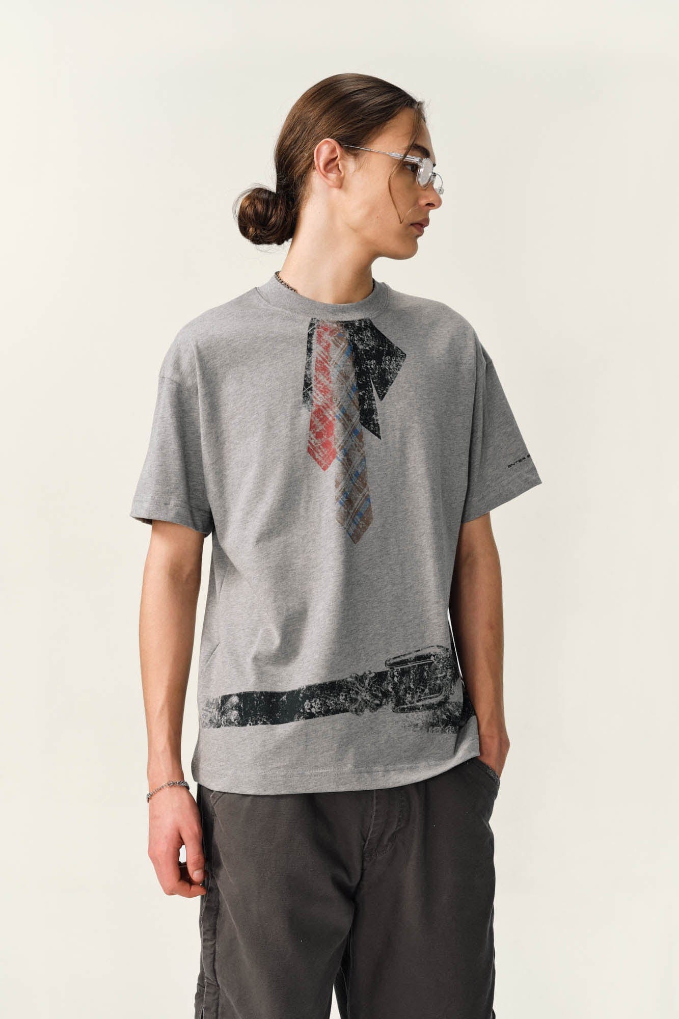 OVDY Tie-Belt Graphic T-Shirt