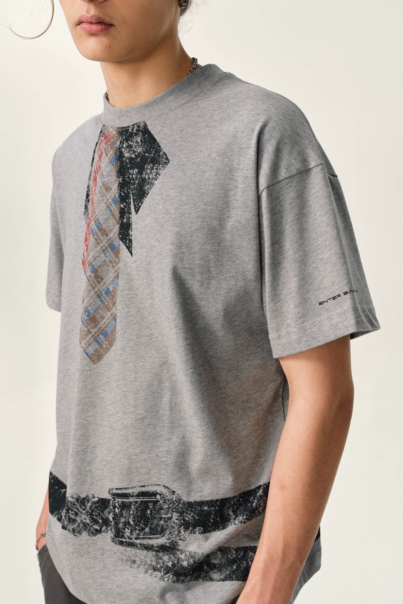 OVDY Tie-Belt Graphic T-Shirt