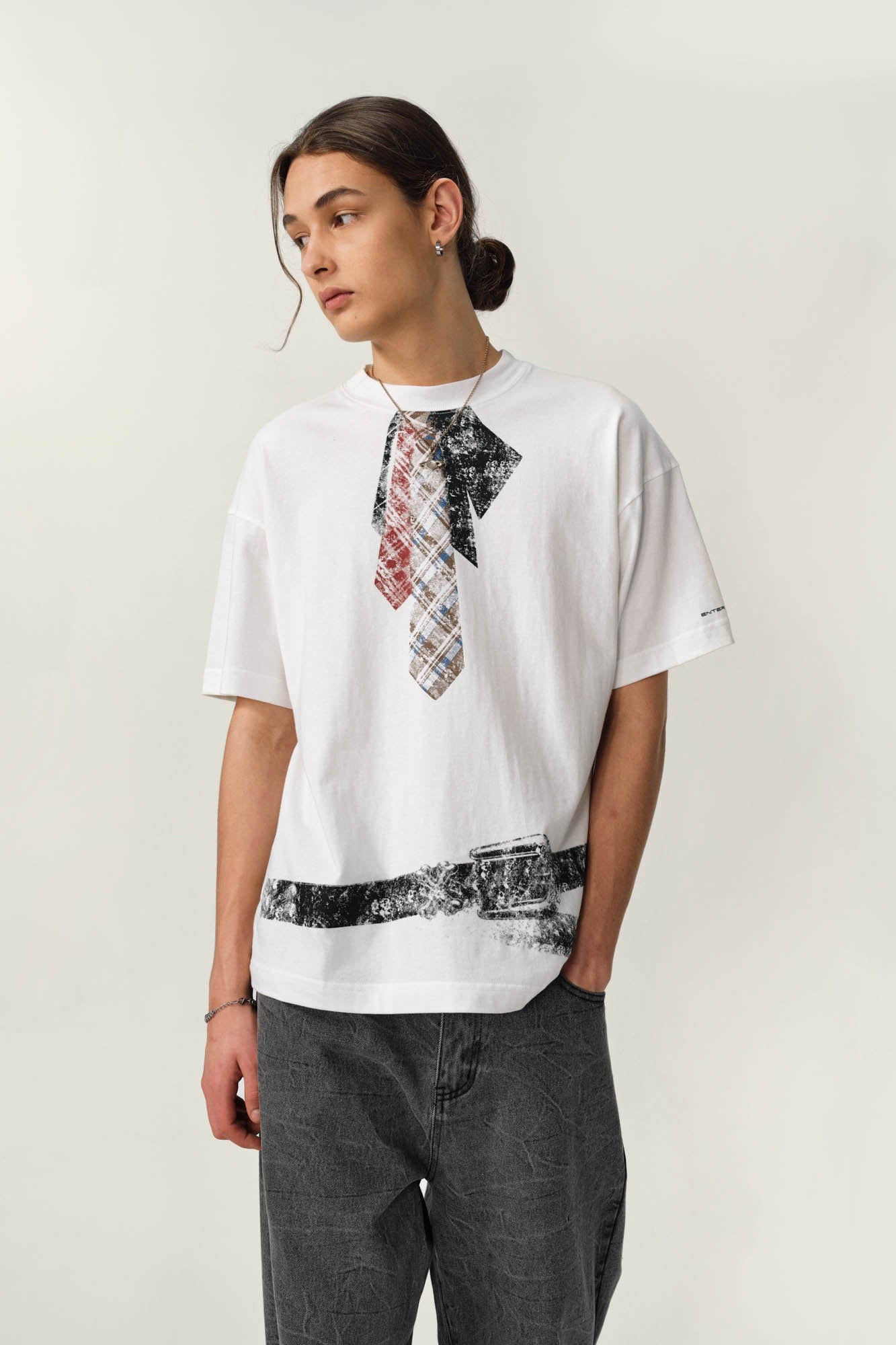 OVDY Tie-Belt Graphic T-Shirt