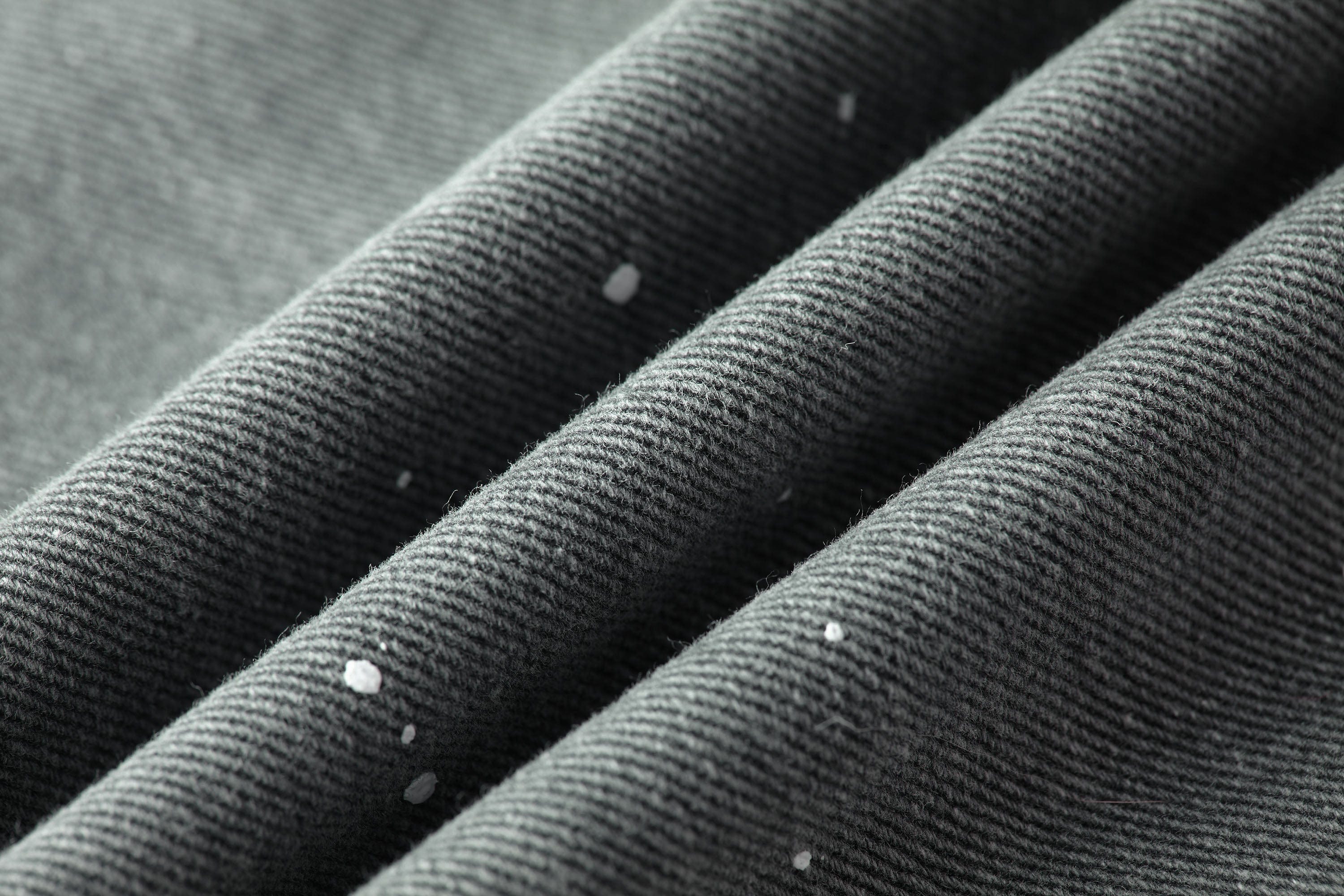 BONELESS Washed Sprinkle Pleated Knee Cargo Jeans
