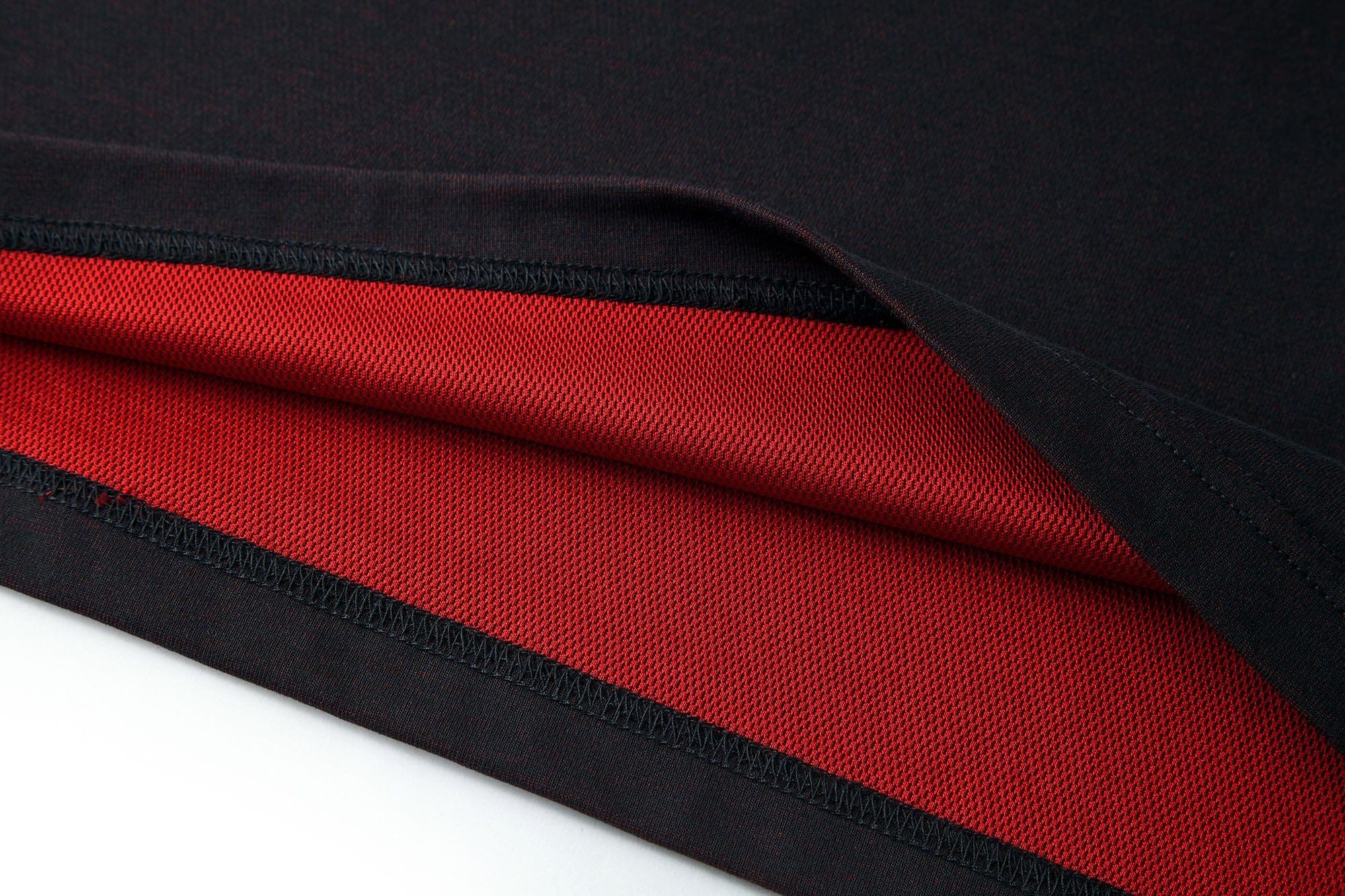 BONELESS No.92 Contrast Spliced Badge T-Shirt