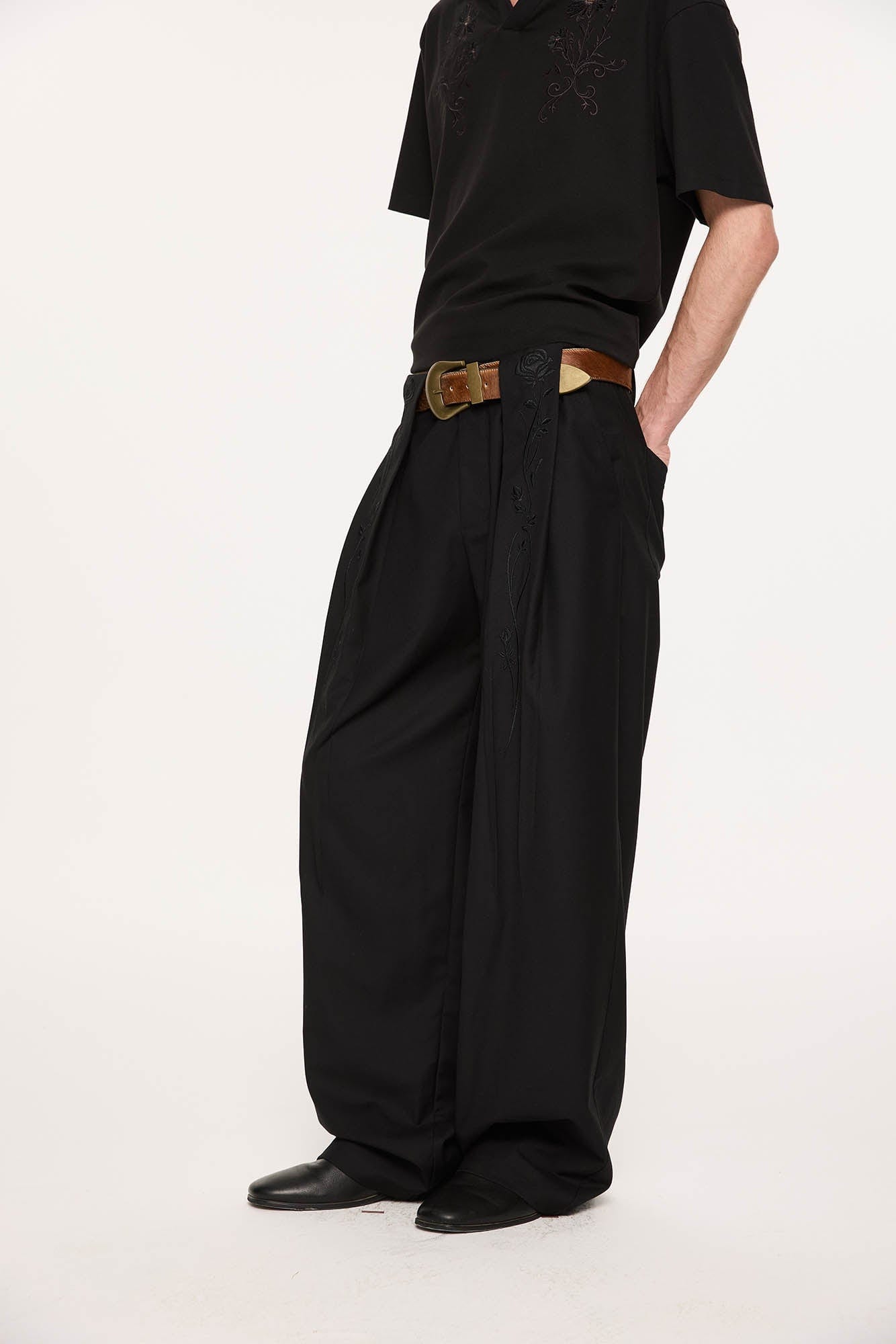KREATE Rose Embroidered Pleated Straight-Leg Trousers