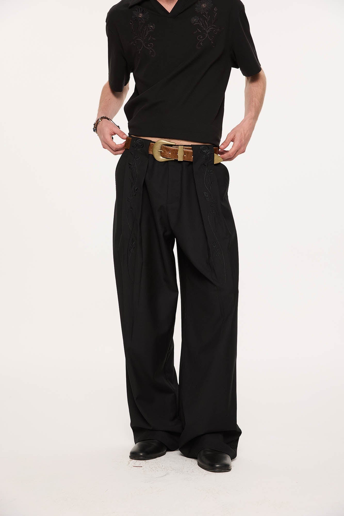 KREATE Rose Embroidered Pleated Straight-Leg Trousers