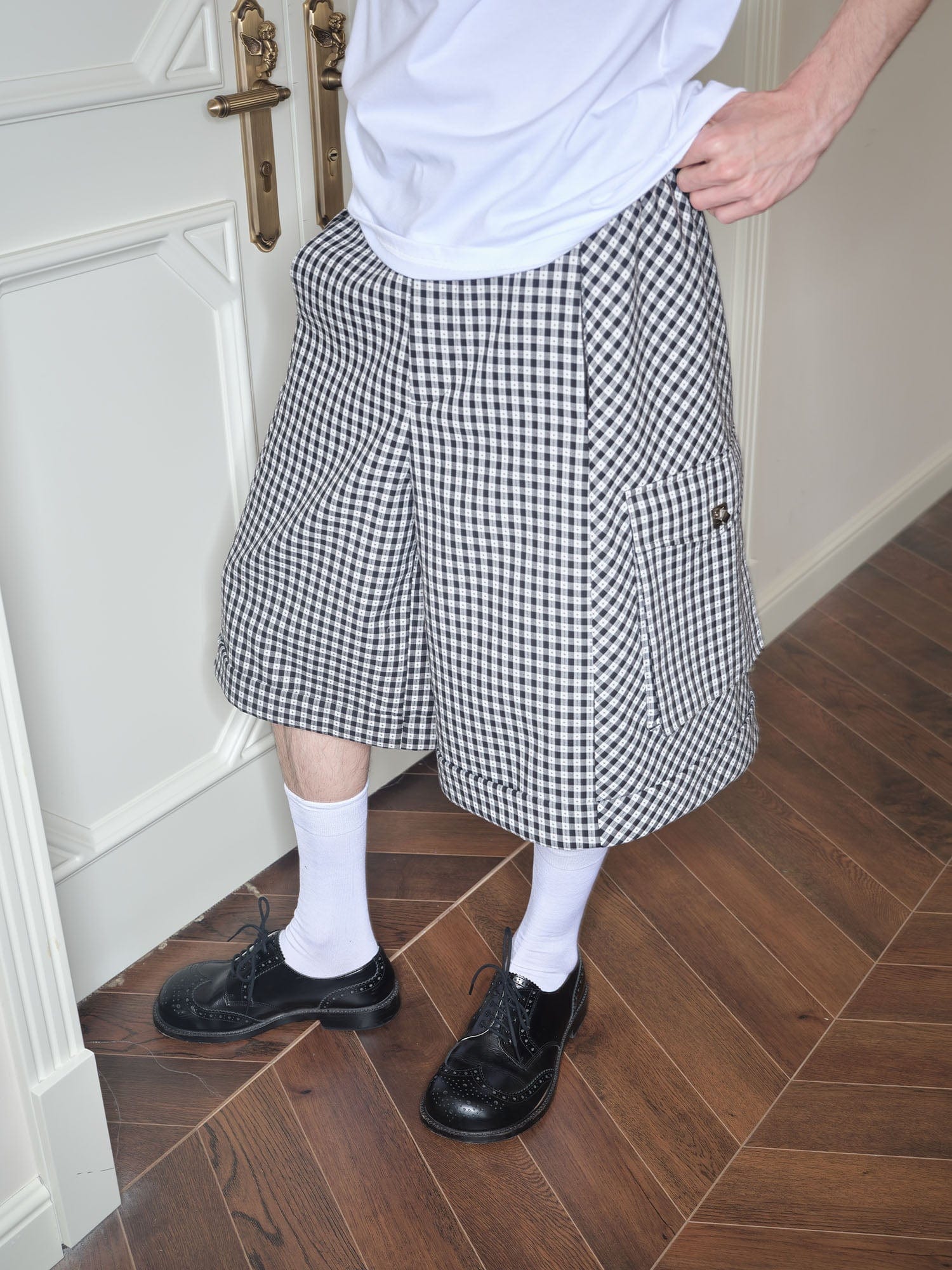 SOURPLUM Retro Gingham Spliced Oversized Shorts