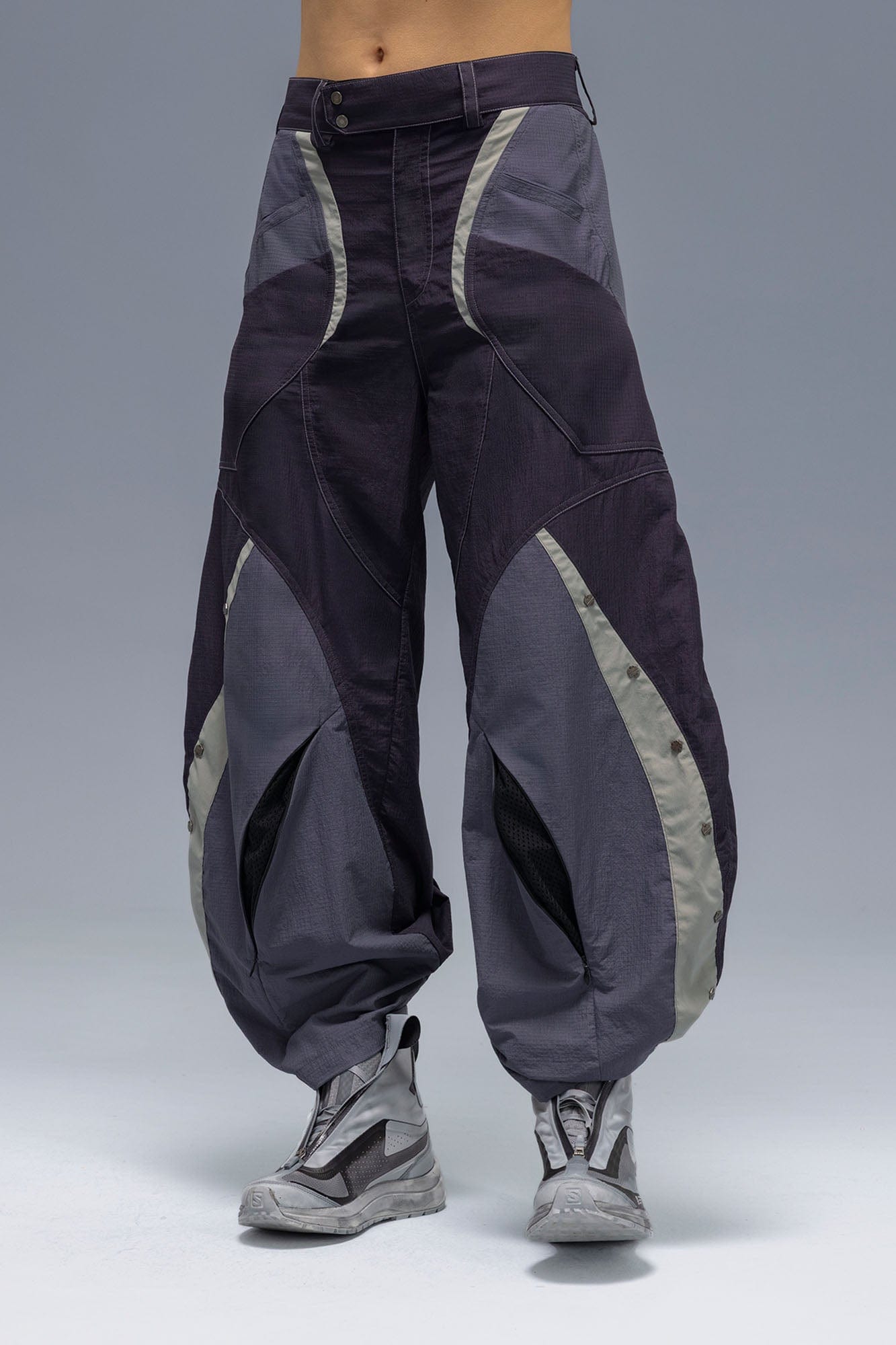 XIPHEVIL Deconstructed Contrast Panel Utility Curved Pants