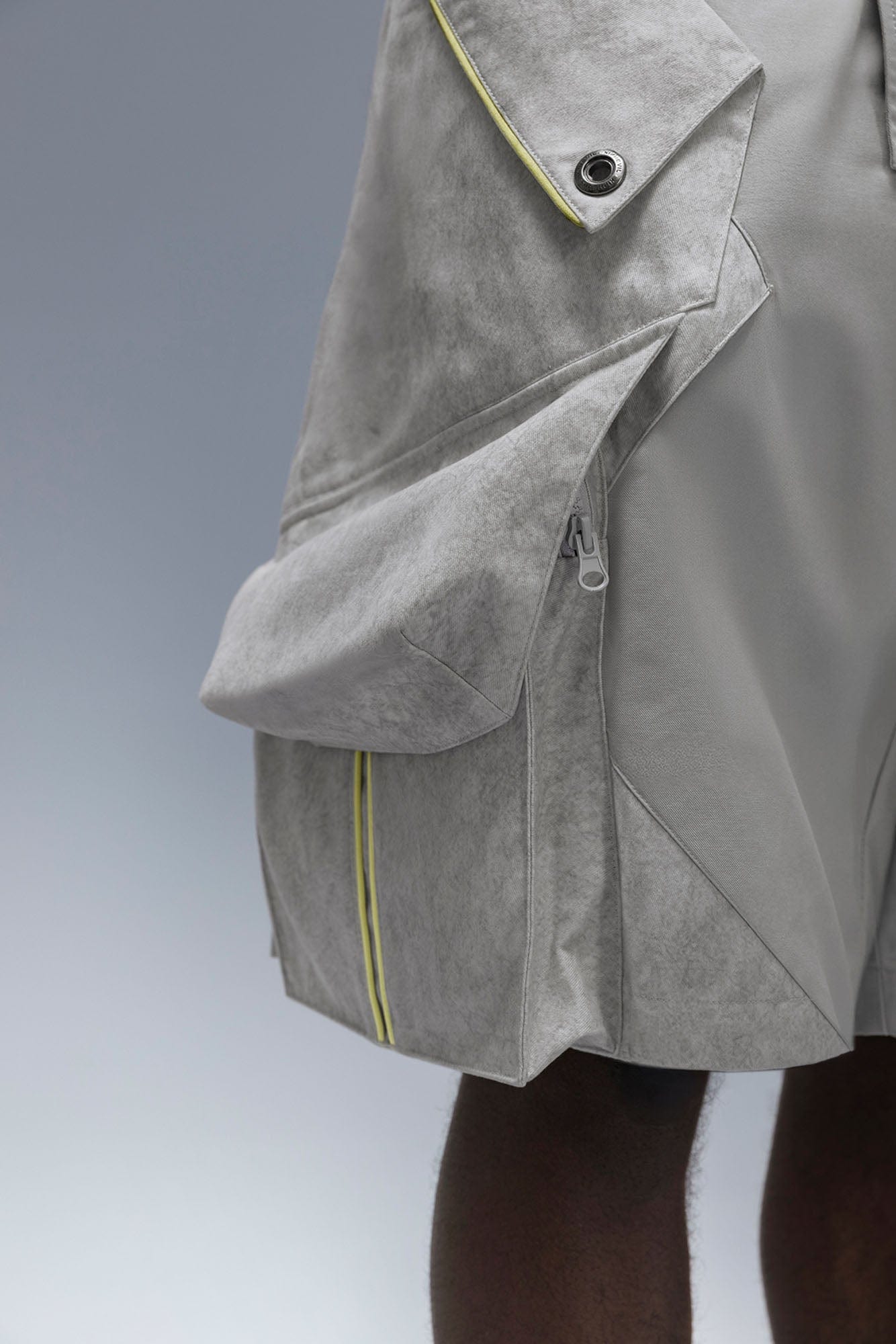 XIPHEVIL Washed Contrast Panel Pocket Utility Shorts Gray
