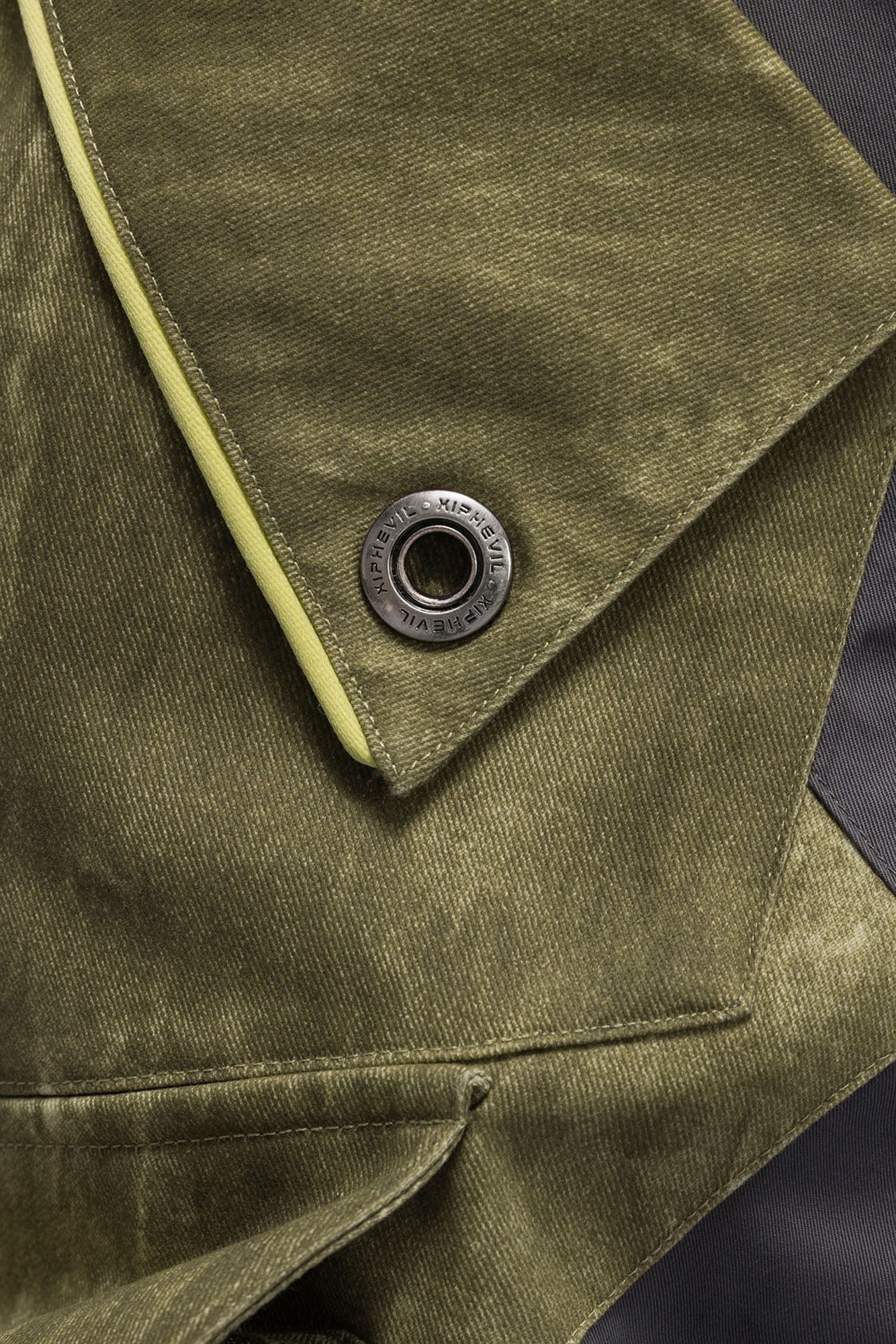 XIPHEVIL Washed Contrast Panel Pocket Utility Shorts Green