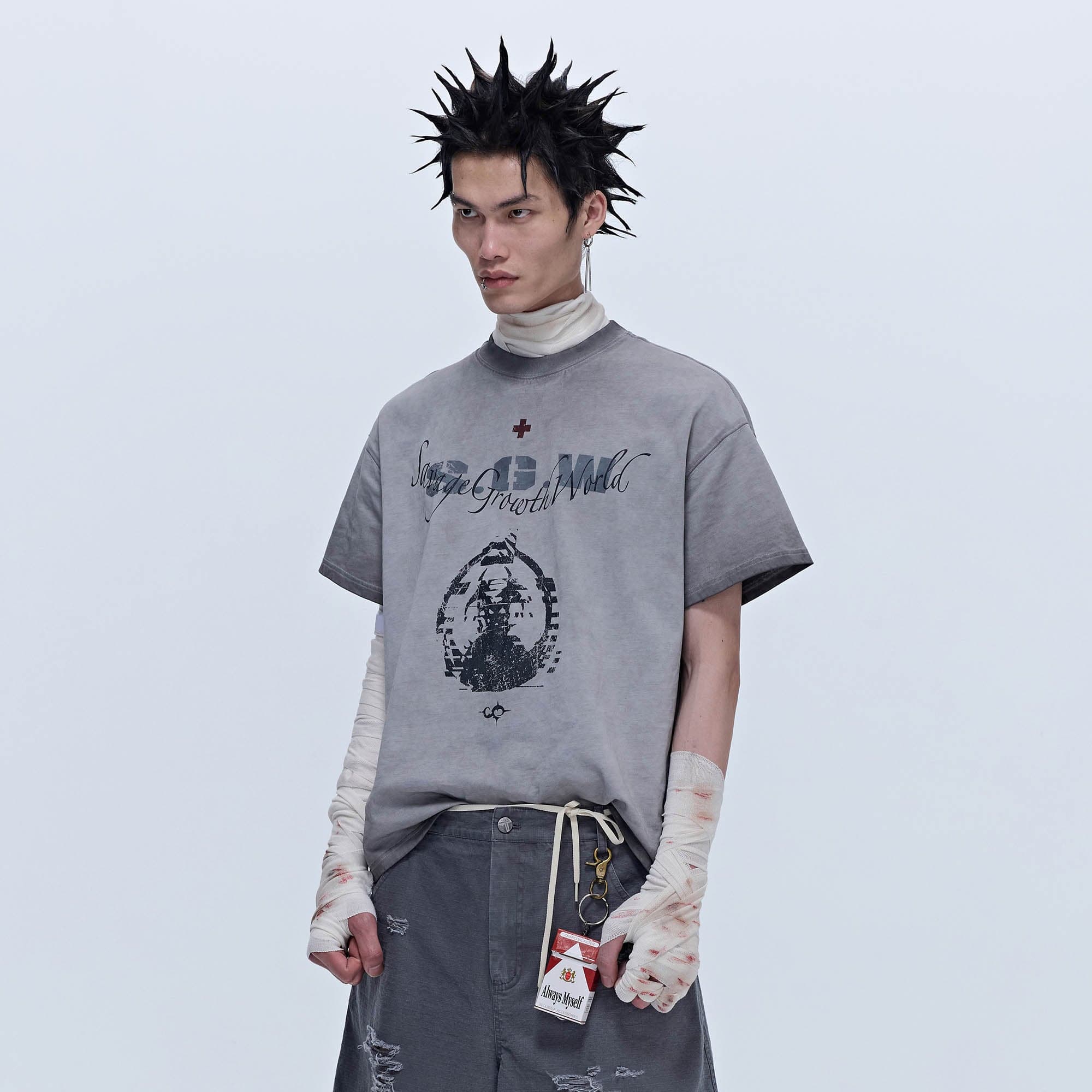 SAVAGEGROWTHWORLD Distressed GhosteMane T-Shirt