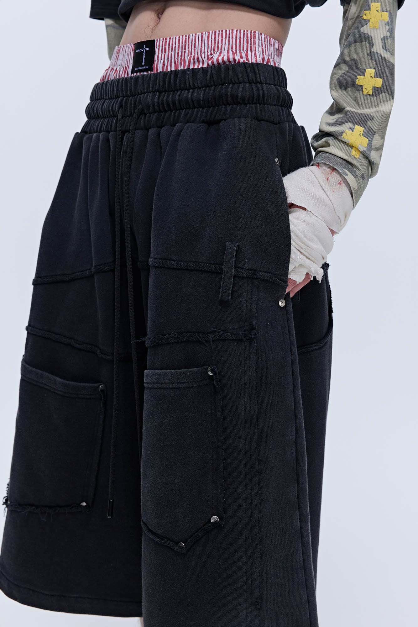 SAVAGEGROWTHWORLD Slanted Spliced Drawstring Baggy Shorts
