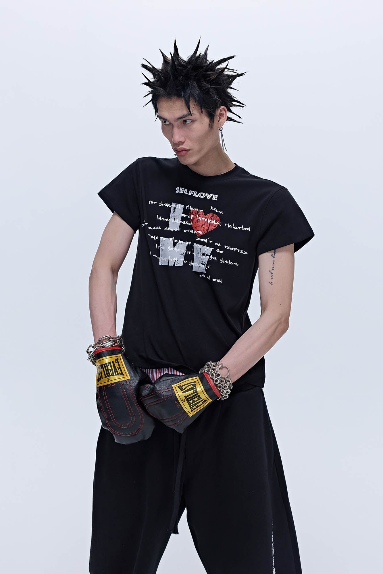 SAVAGEGROWTHWORLD Self-Love Statement Graphic T-Shirt