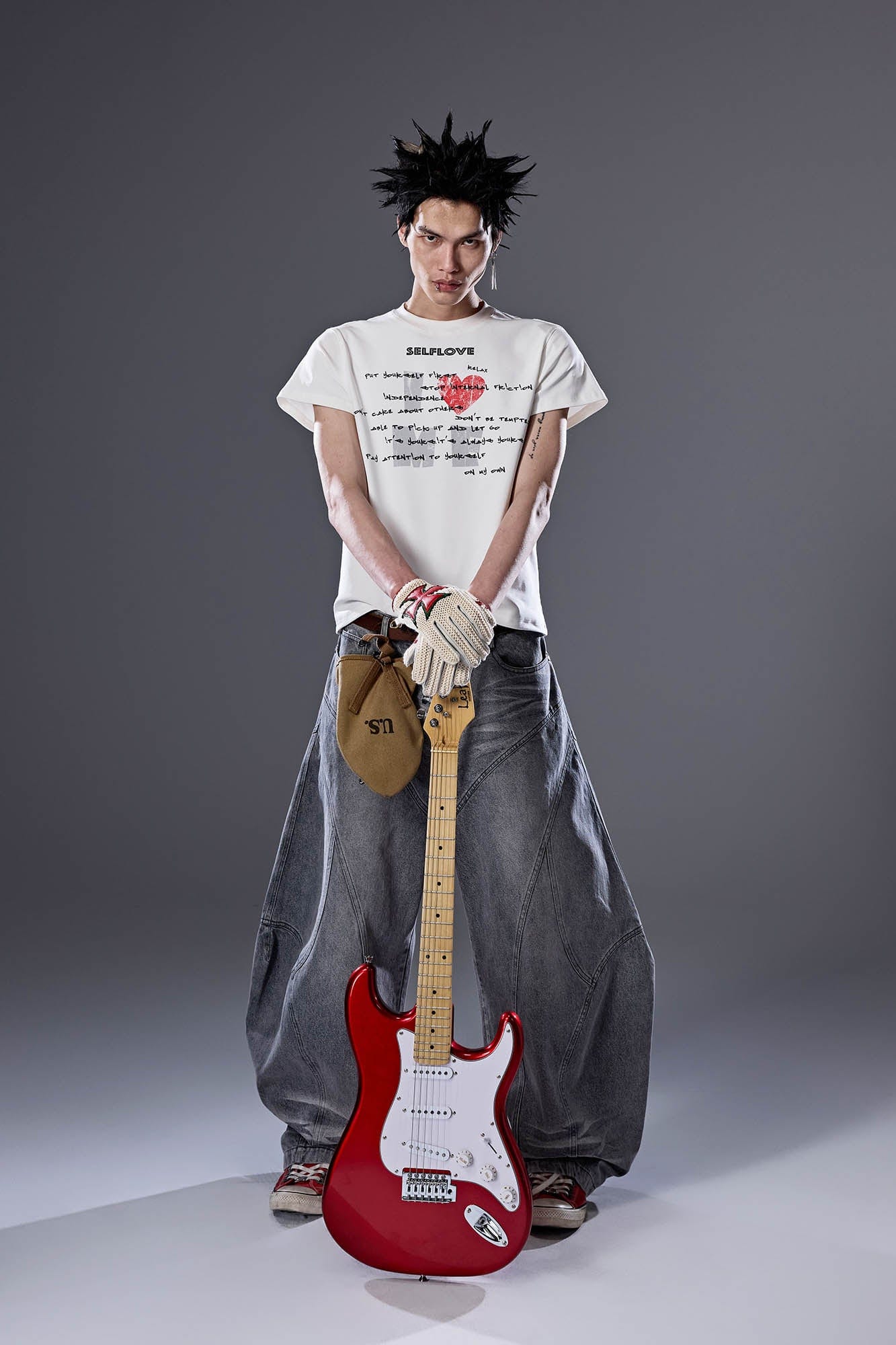 SAVAGEGROWTHWORLD Self-Love Statement Graphic T-Shirt