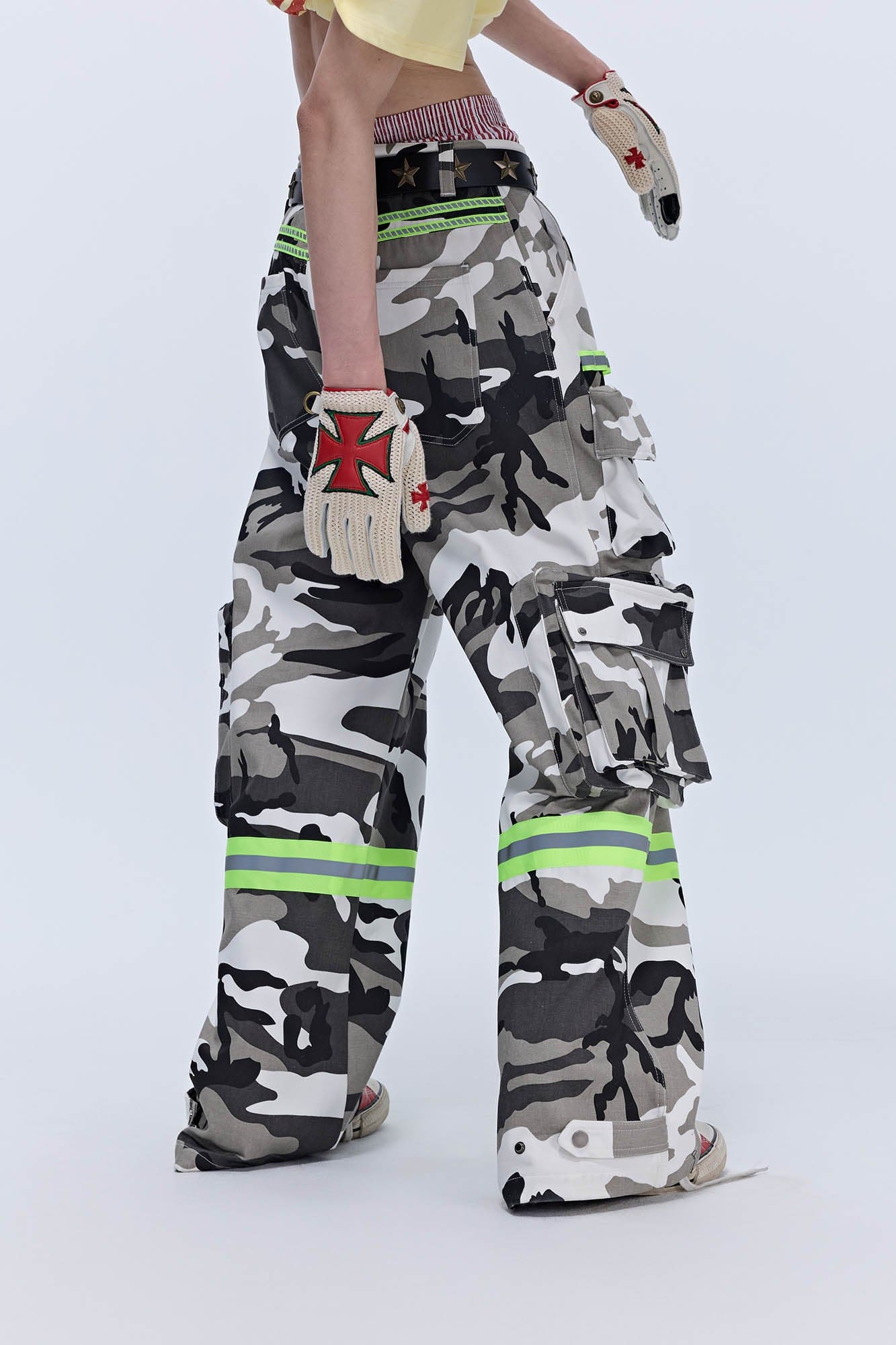 SAVAGEGROWTHWORLD Camo Reflective Multi-Pocket Cargo Pants