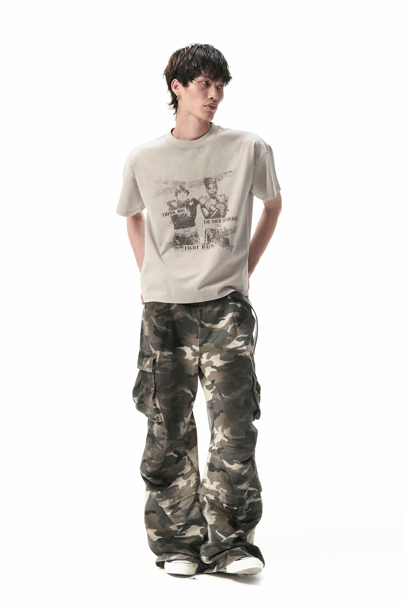 SAVAGEGROWTHWORLD Boxer Graphic Washed T-Shirt