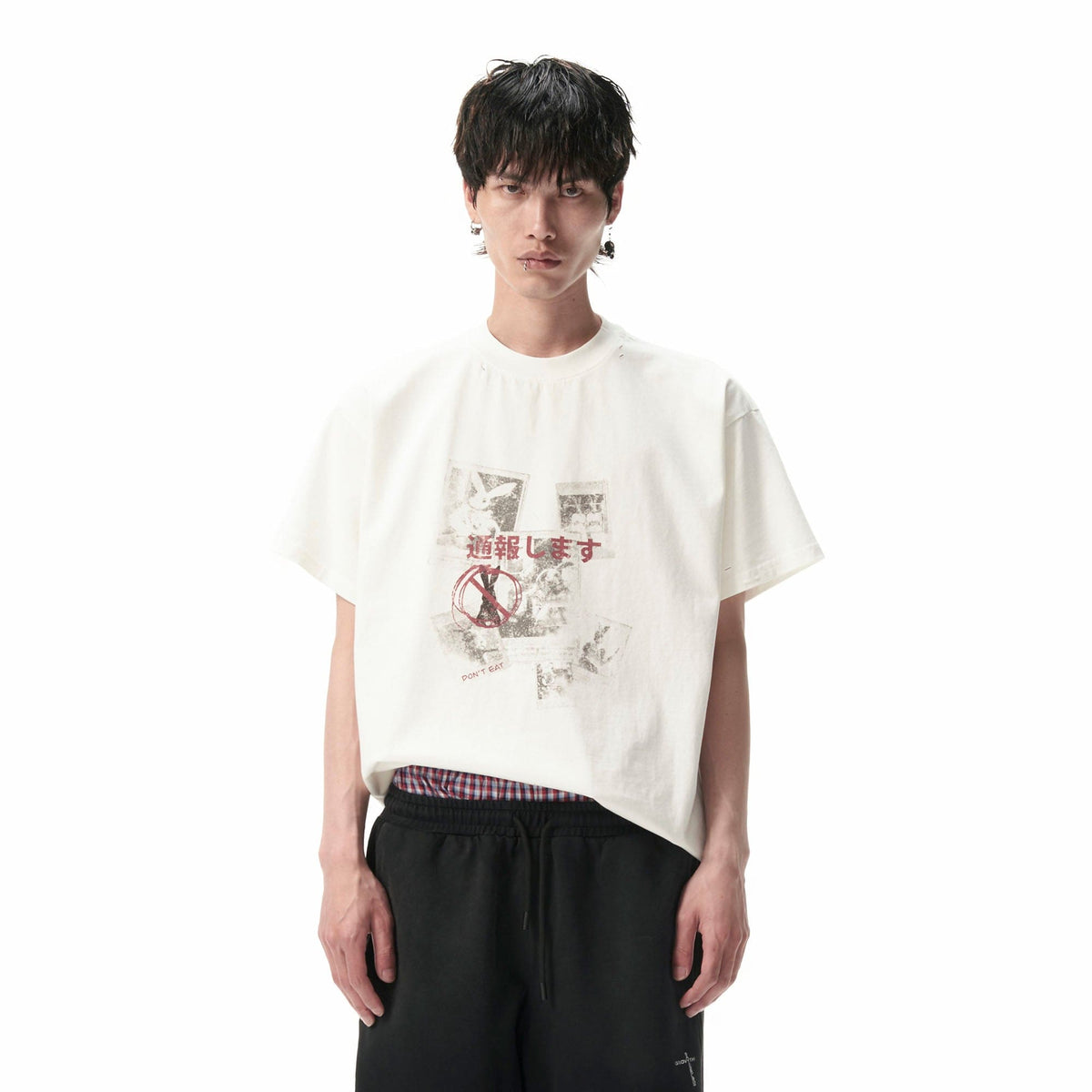 SAVAGEGROWTHWORLD Grunge Rabbit Graphic Distressed T-Shirt