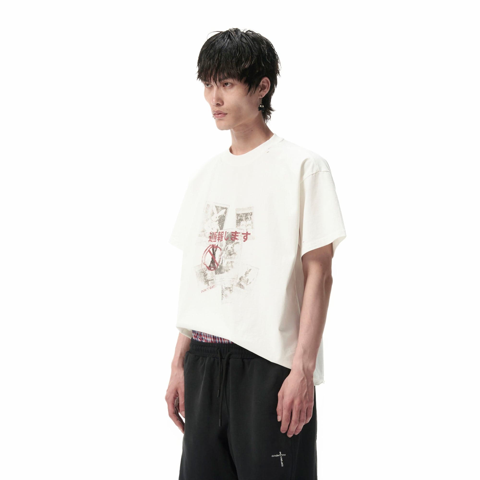 SAVAGEGROWTHWORLD Grunge Rabbit Graphic Distressed T-Shirt