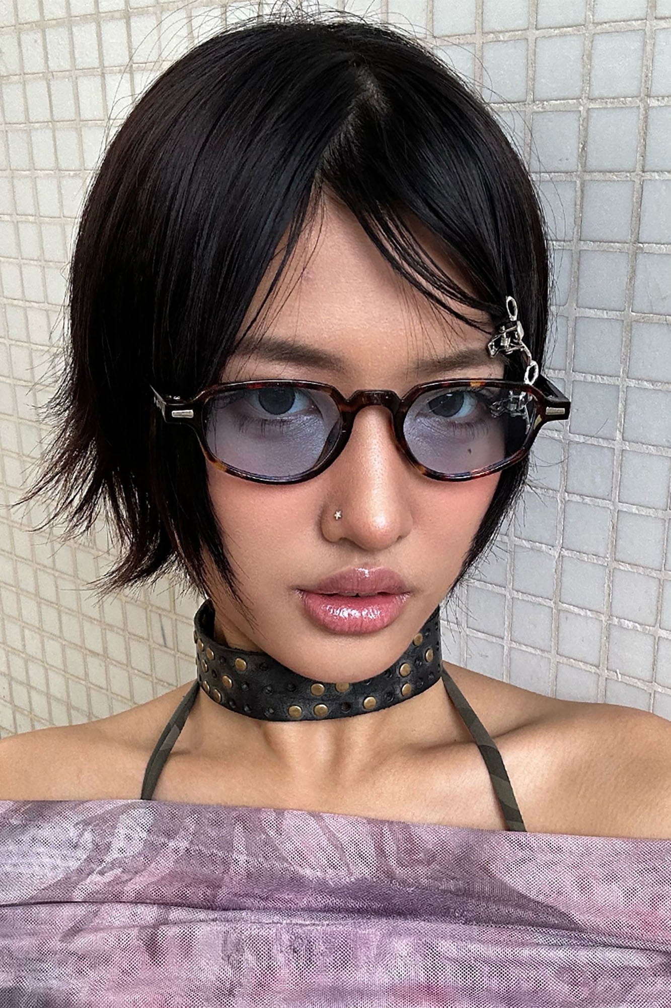 DAMAGE ASIA Gradient Lens Irregular Frame Sunglasses