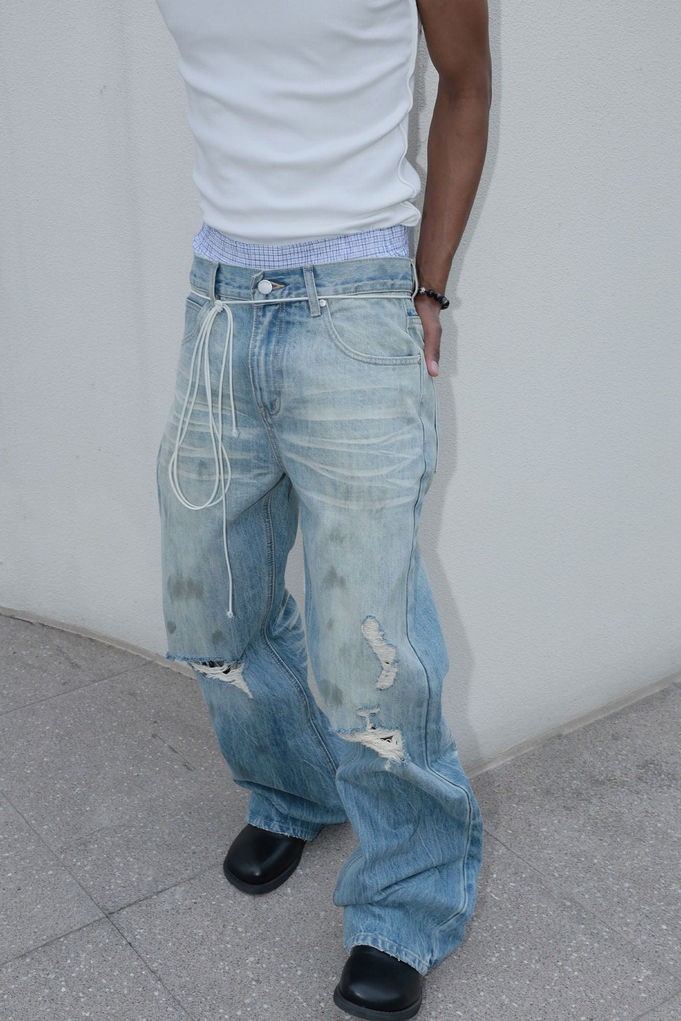 STEEPC Dirty Fit Distressed Flared Jeans