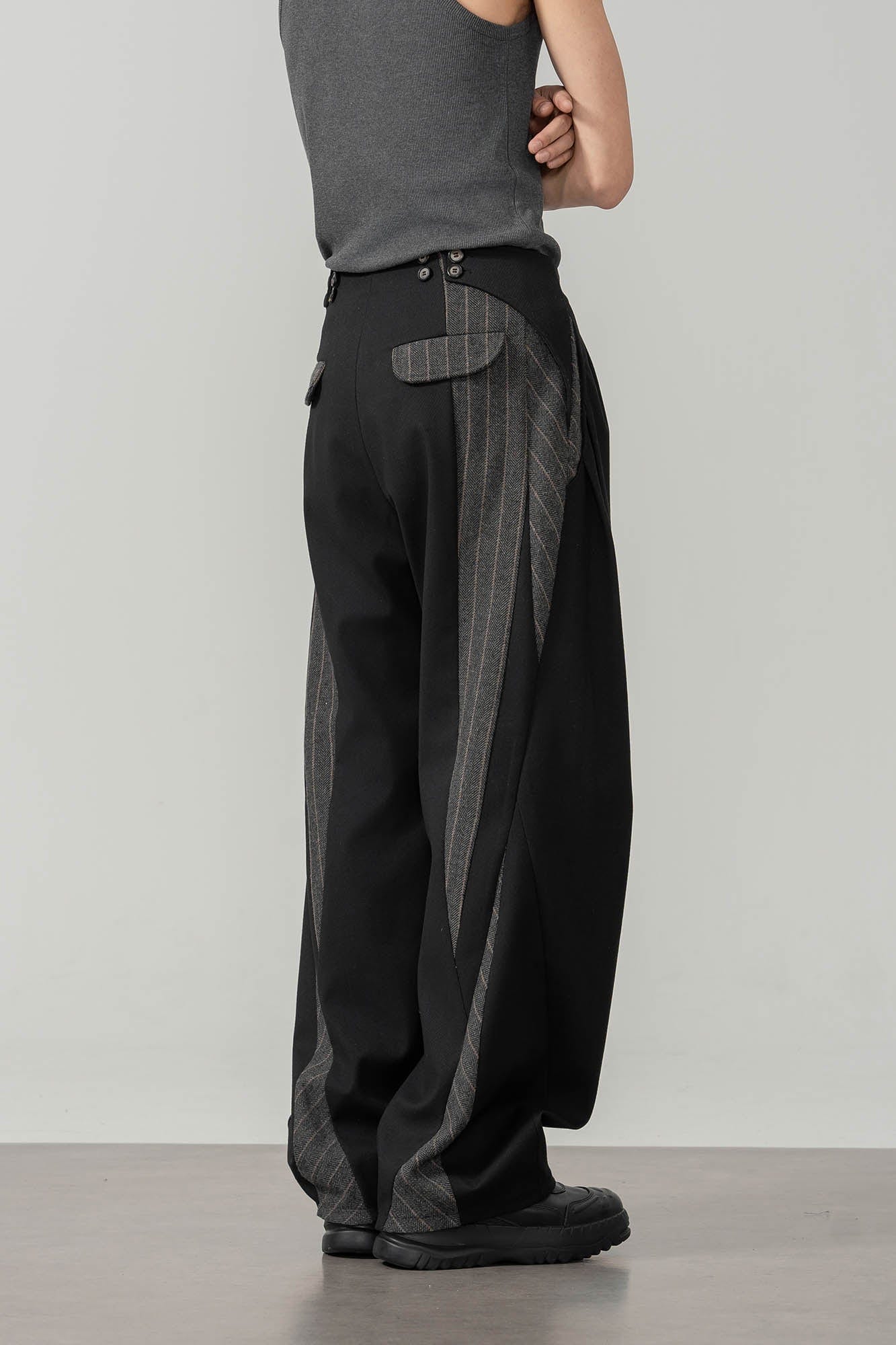 MOITIEDEPETALE Geometric Paneled Pinstripe Pleated Wide-Leg Trousers