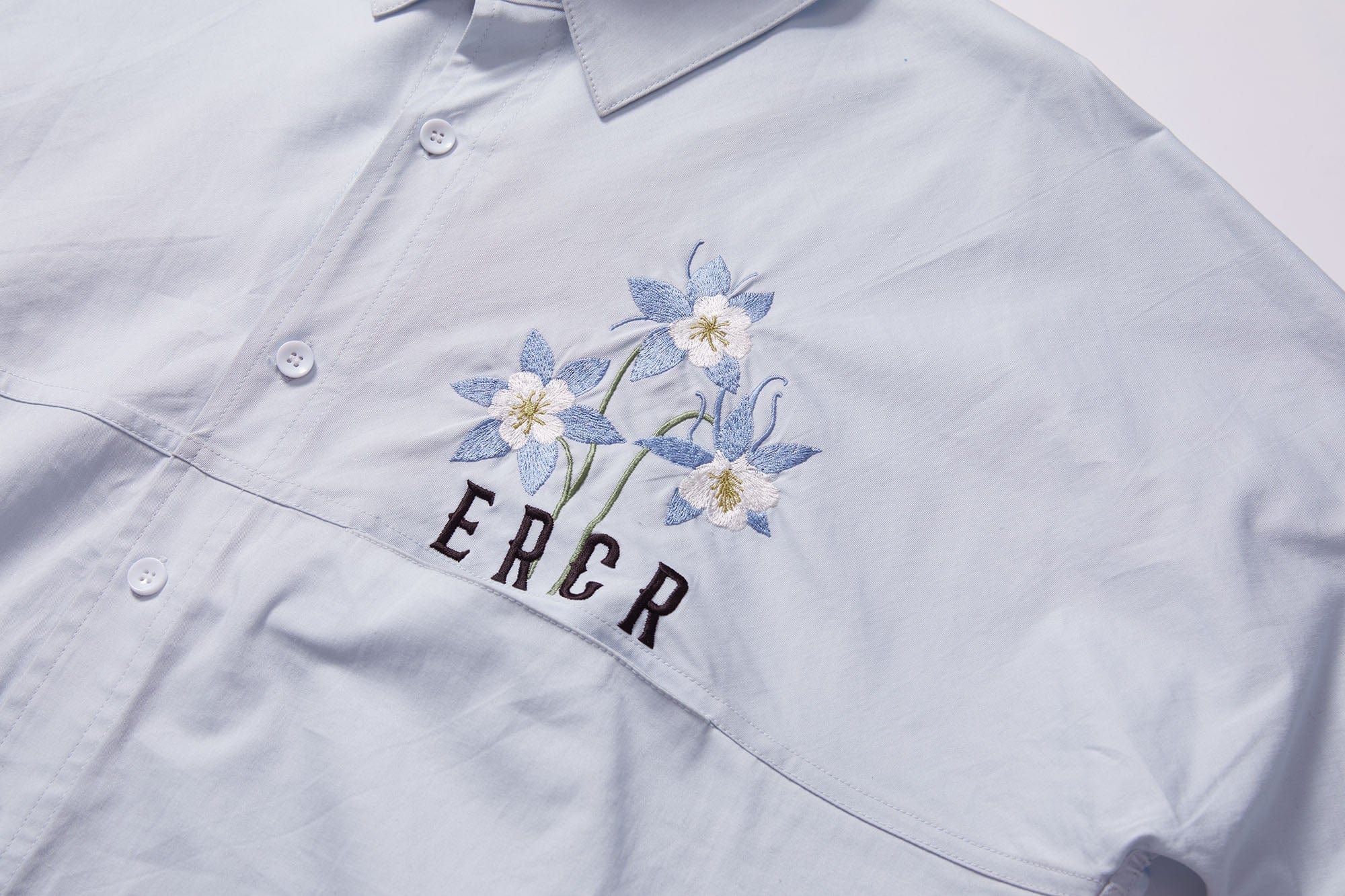 ERROR CODE ROBOT Botanical Embroidered Logo Shirt