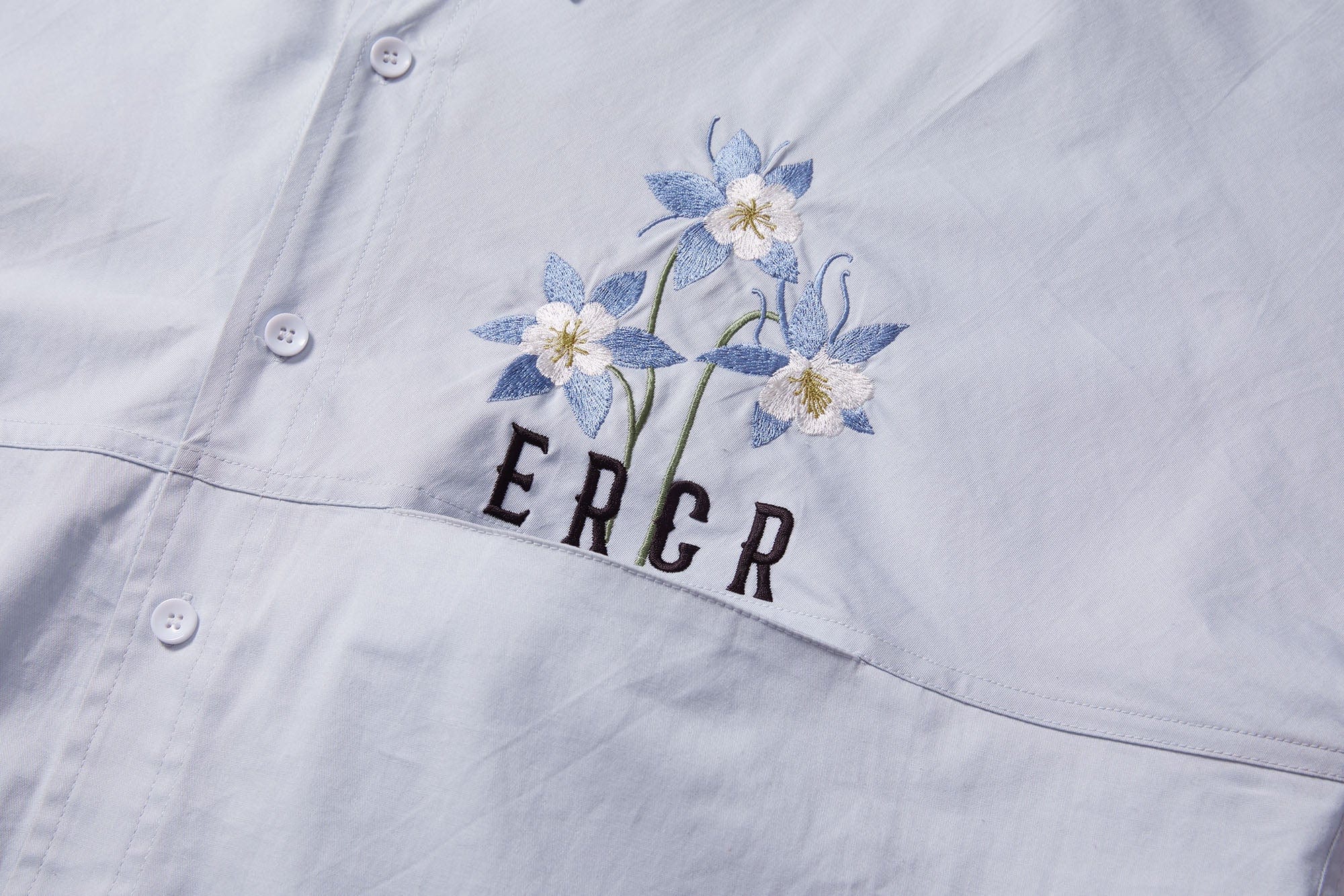 ERROR CODE ROBOT Botanical Embroidered Logo Shirt