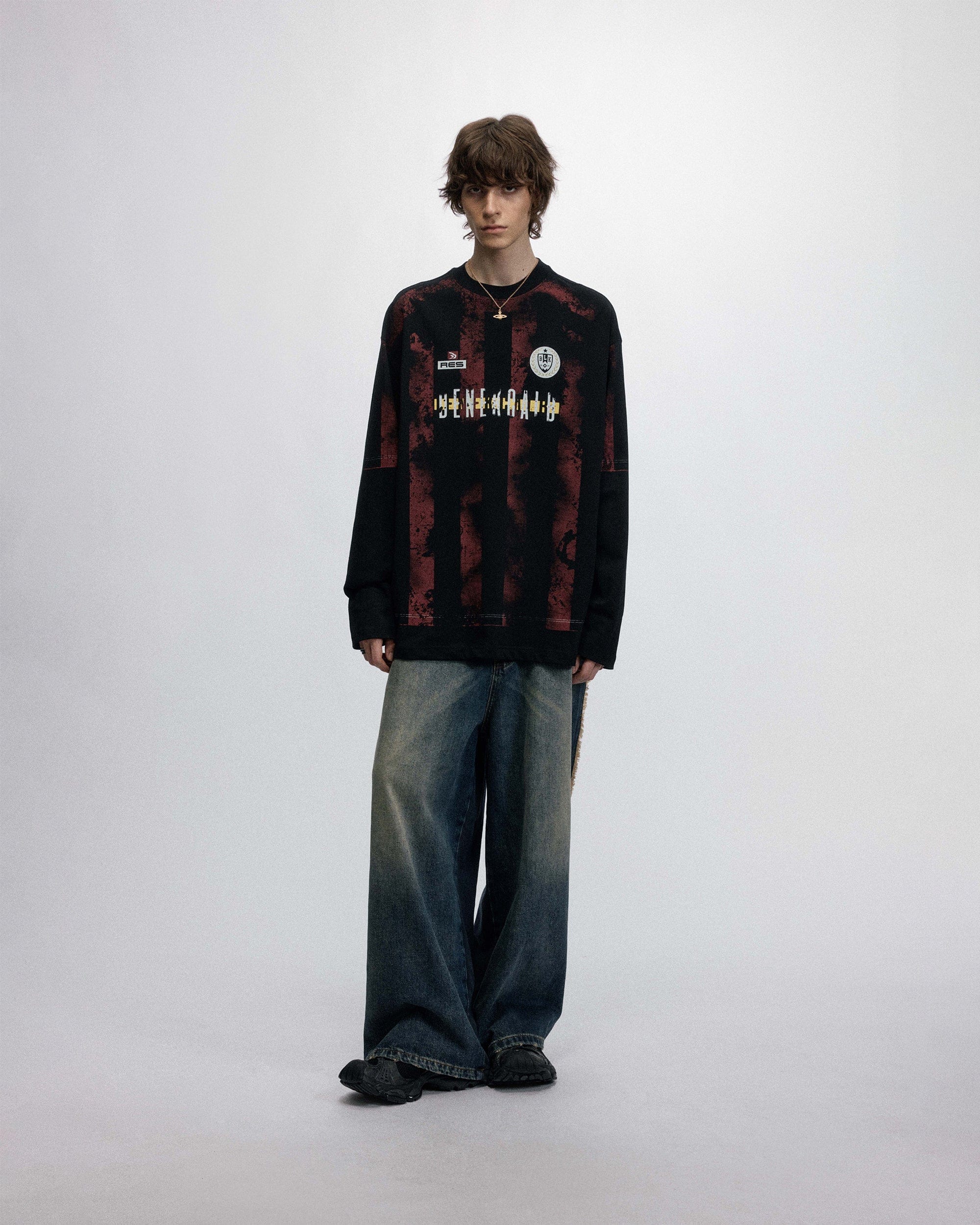 OVDY Retro Distressed Long-Sleeve Jersey
