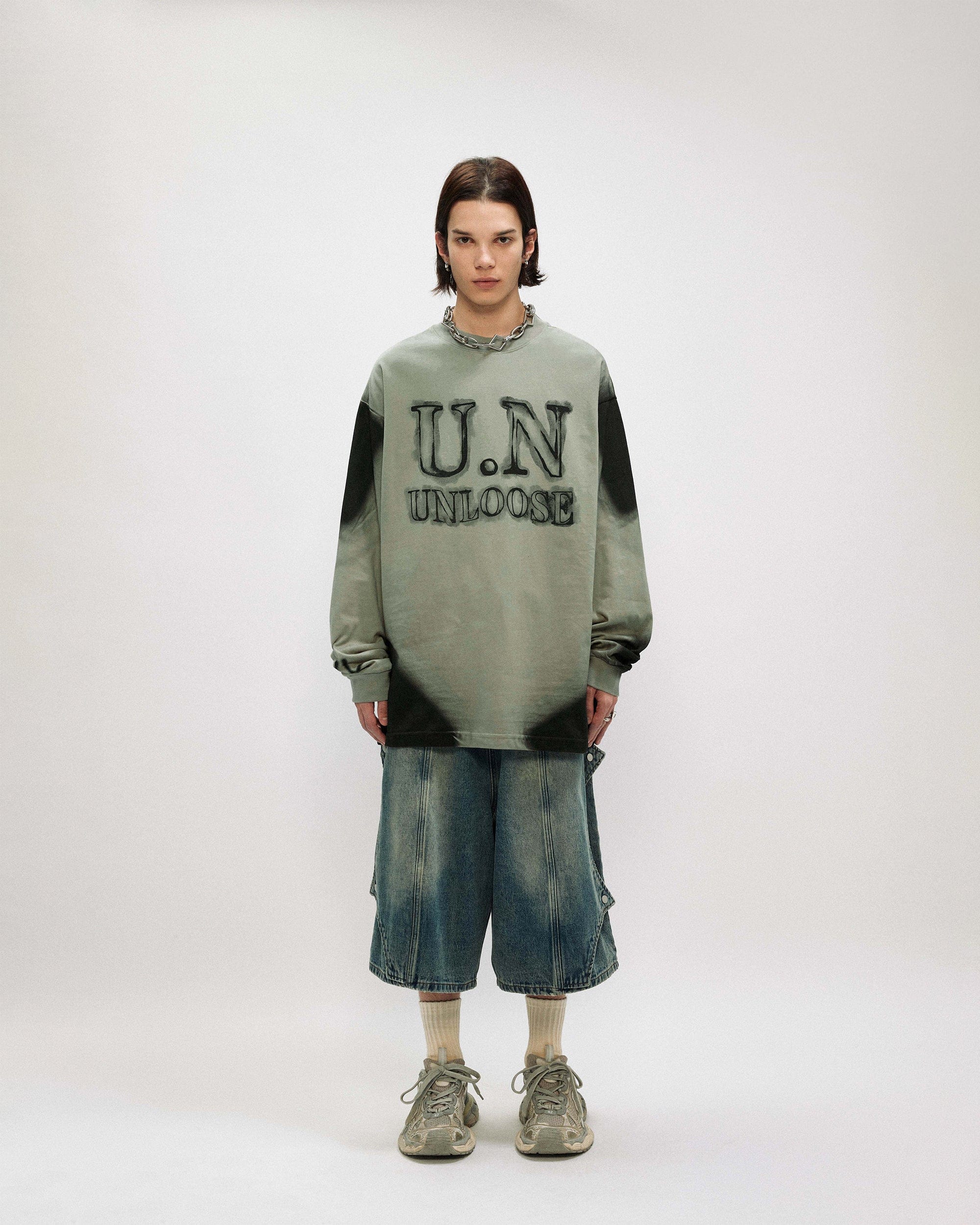OVDY Unloose Ink Gradient Long-Sleeve Tee