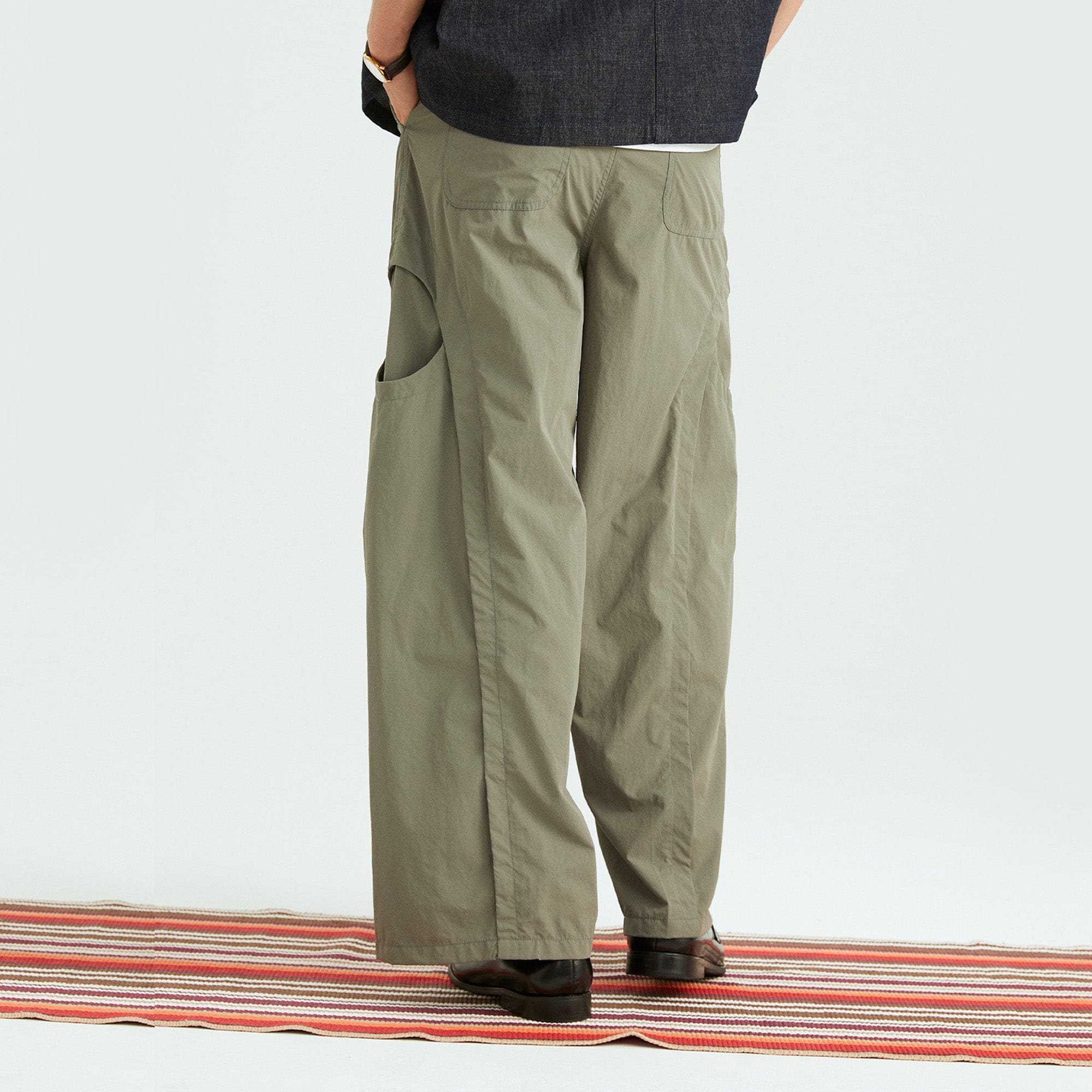 ONADAILYBASIS Curved-Pocket Paneled Utility Pants