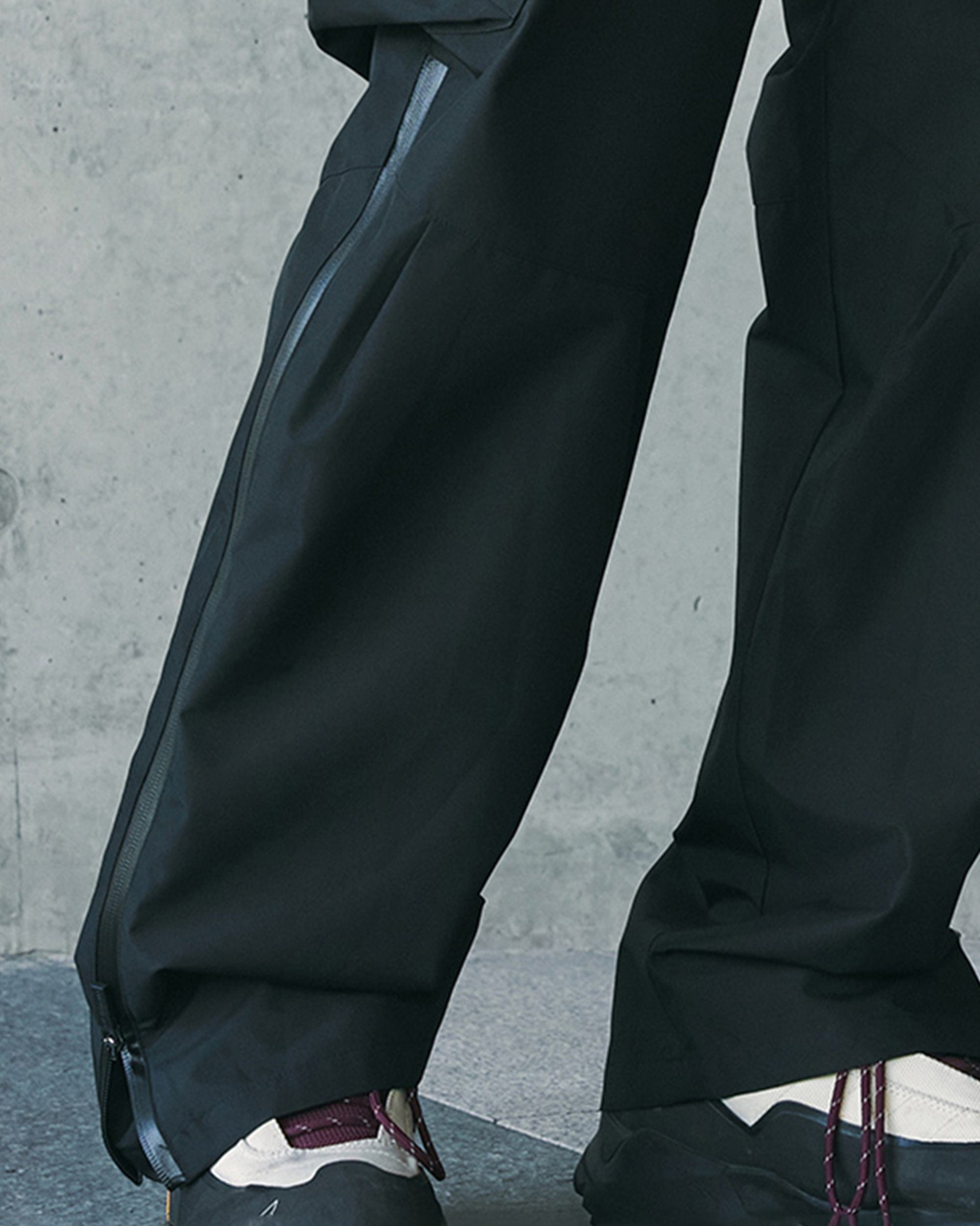 ENSHADOWER Waterproof Pleated Spliced Multi-pocket Pants