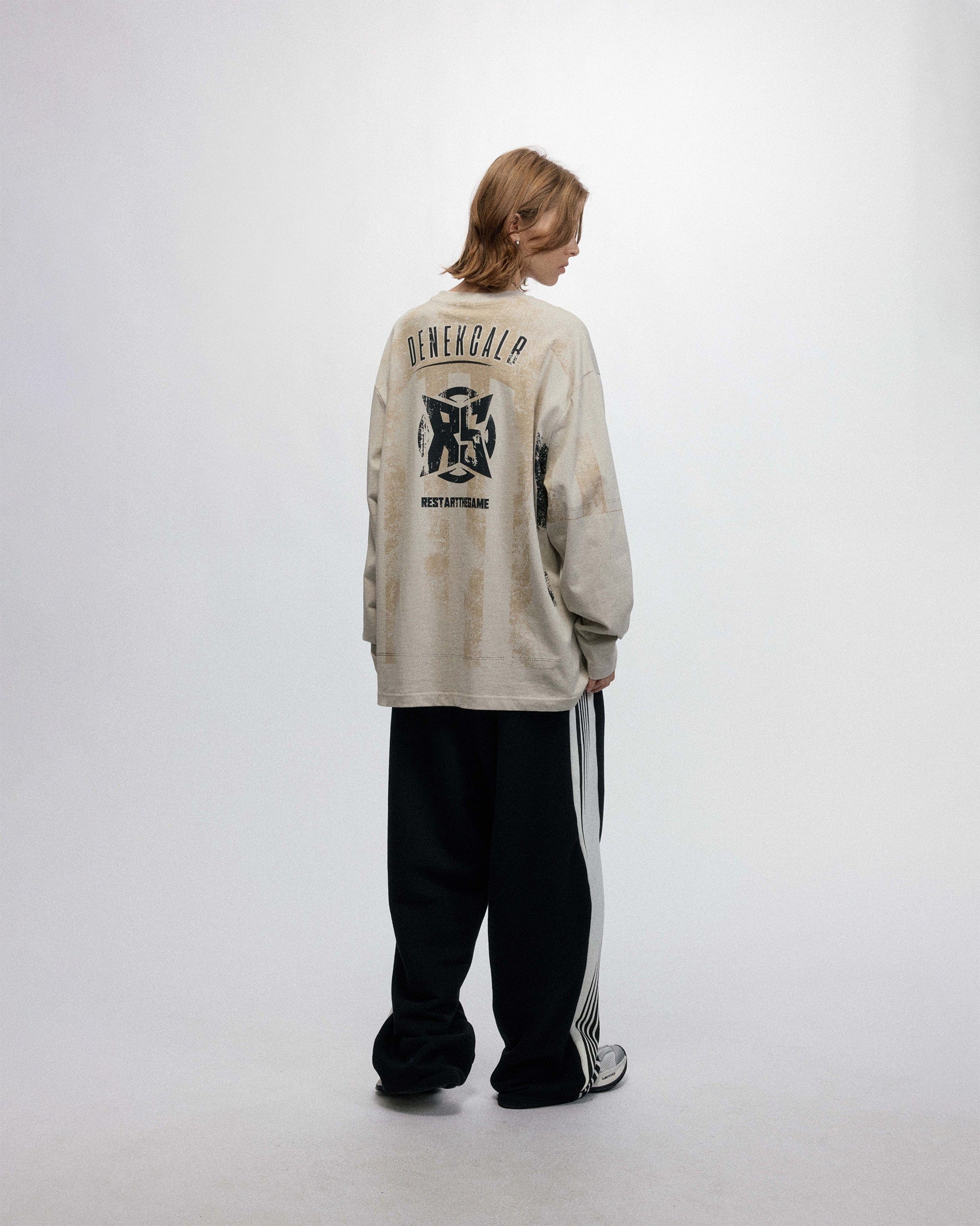 OVDY Retro Distressed Long-Sleeve Jersey