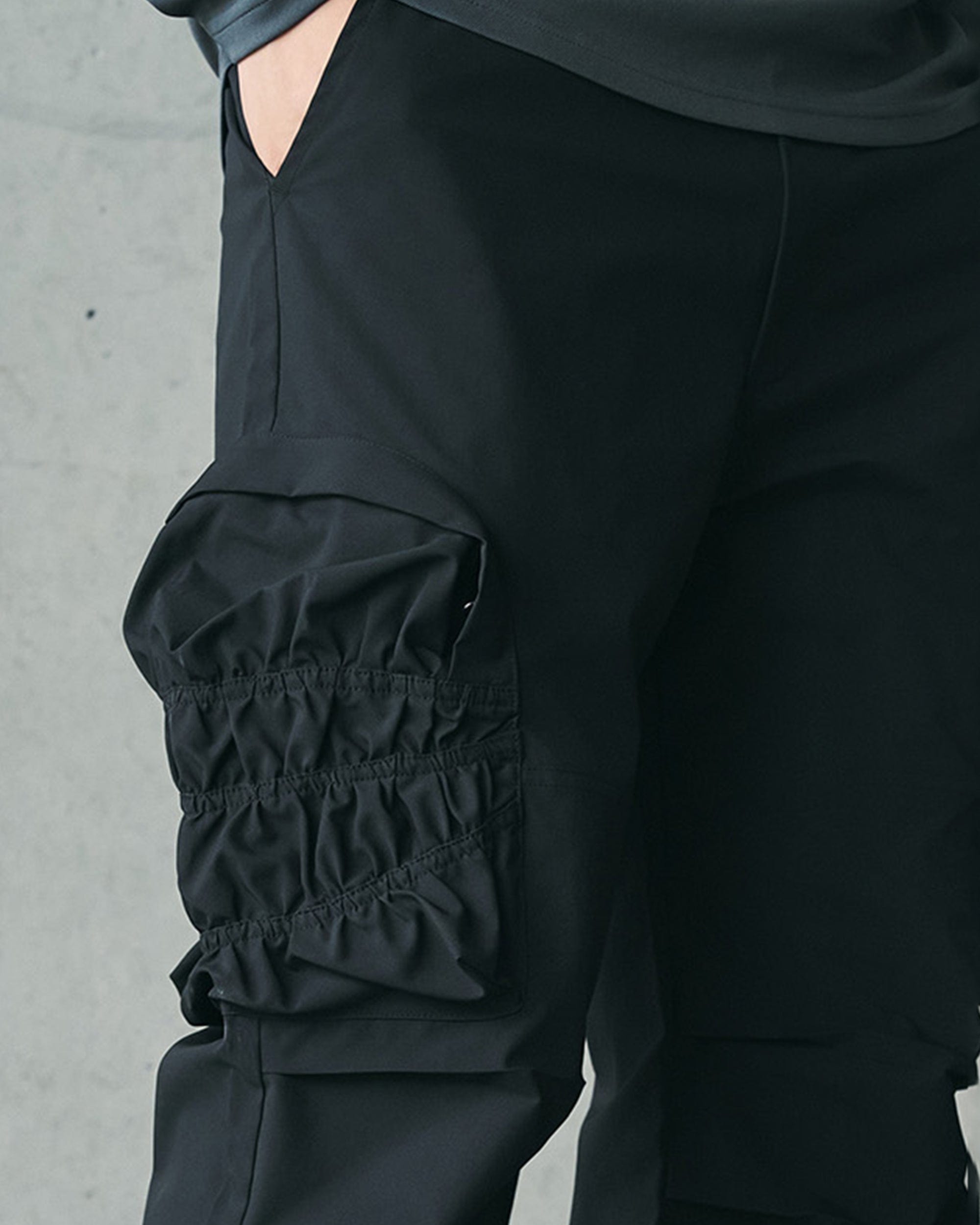 ENSHADOWER Modern Pleated Pocket Ourdoor Pants