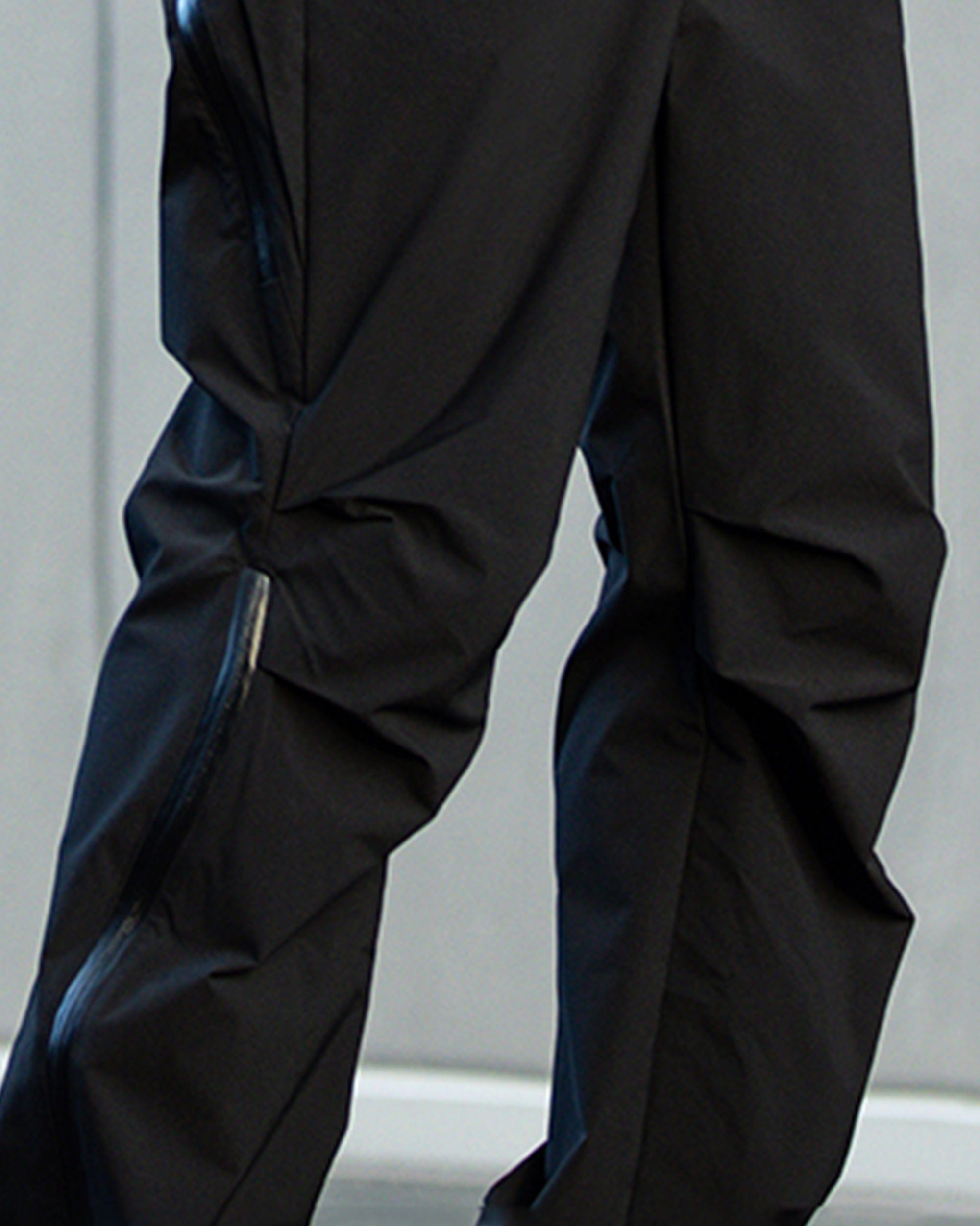 ENSHADOWER Modern Pleated City Pants