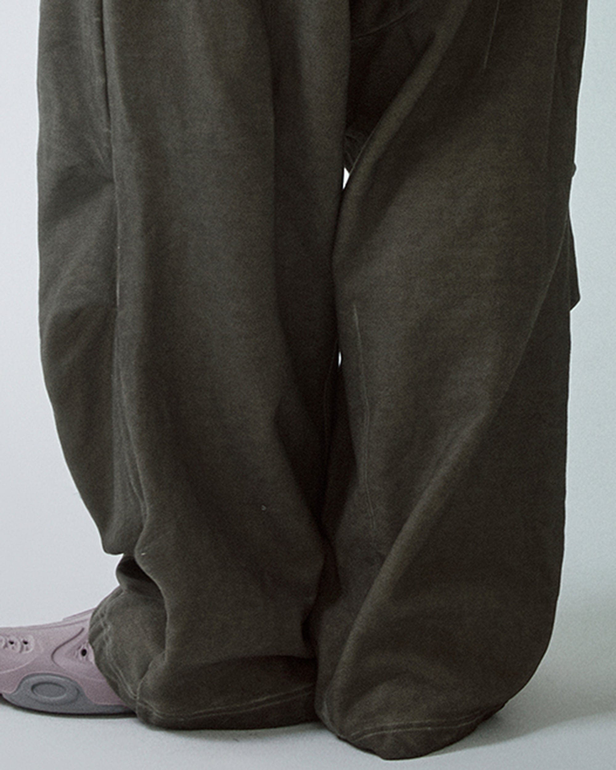 F2CE Retro Deconstructed Crinkled Pants