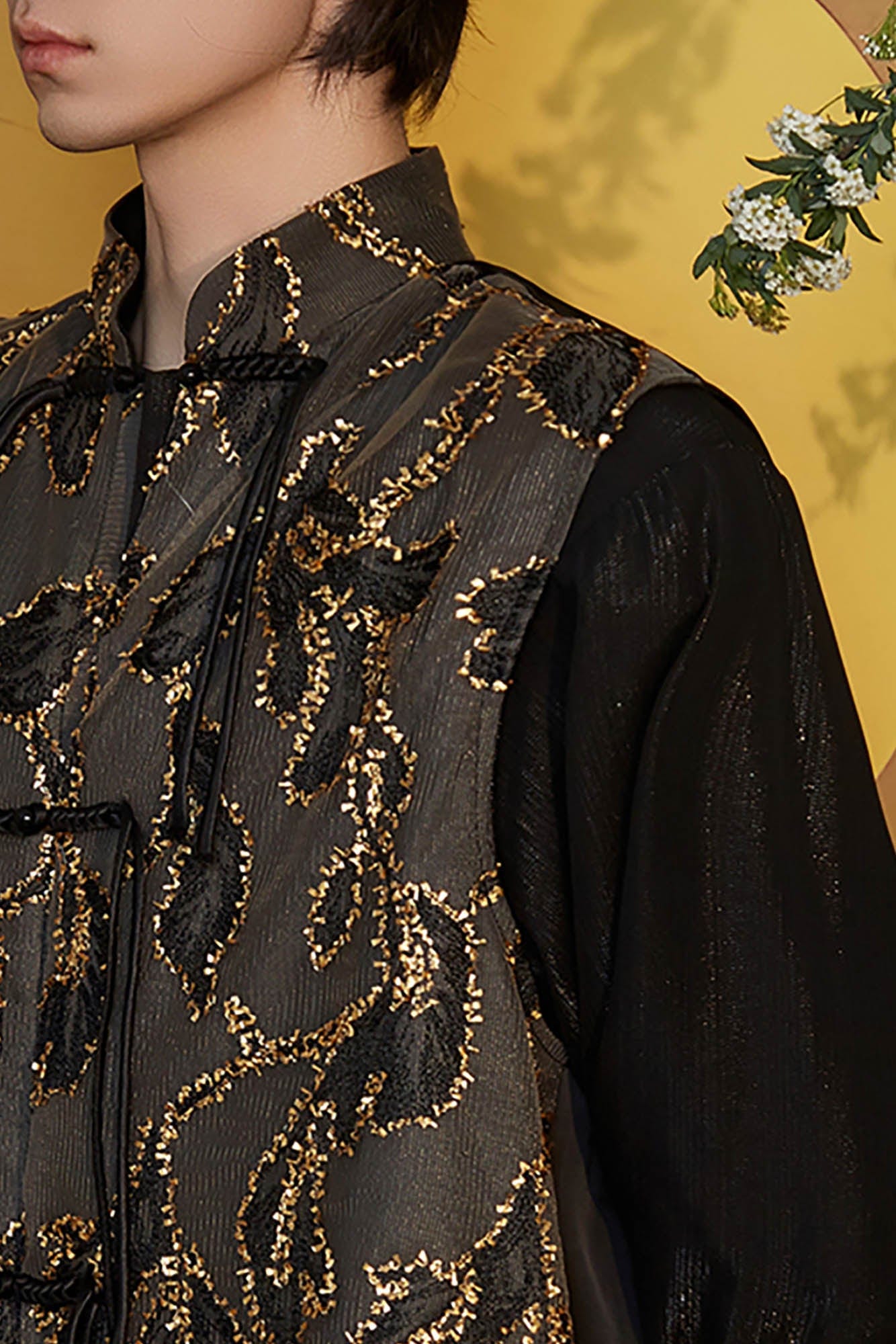 JIECHI Embroidered Metallic Jacquard Frog Button Shirt