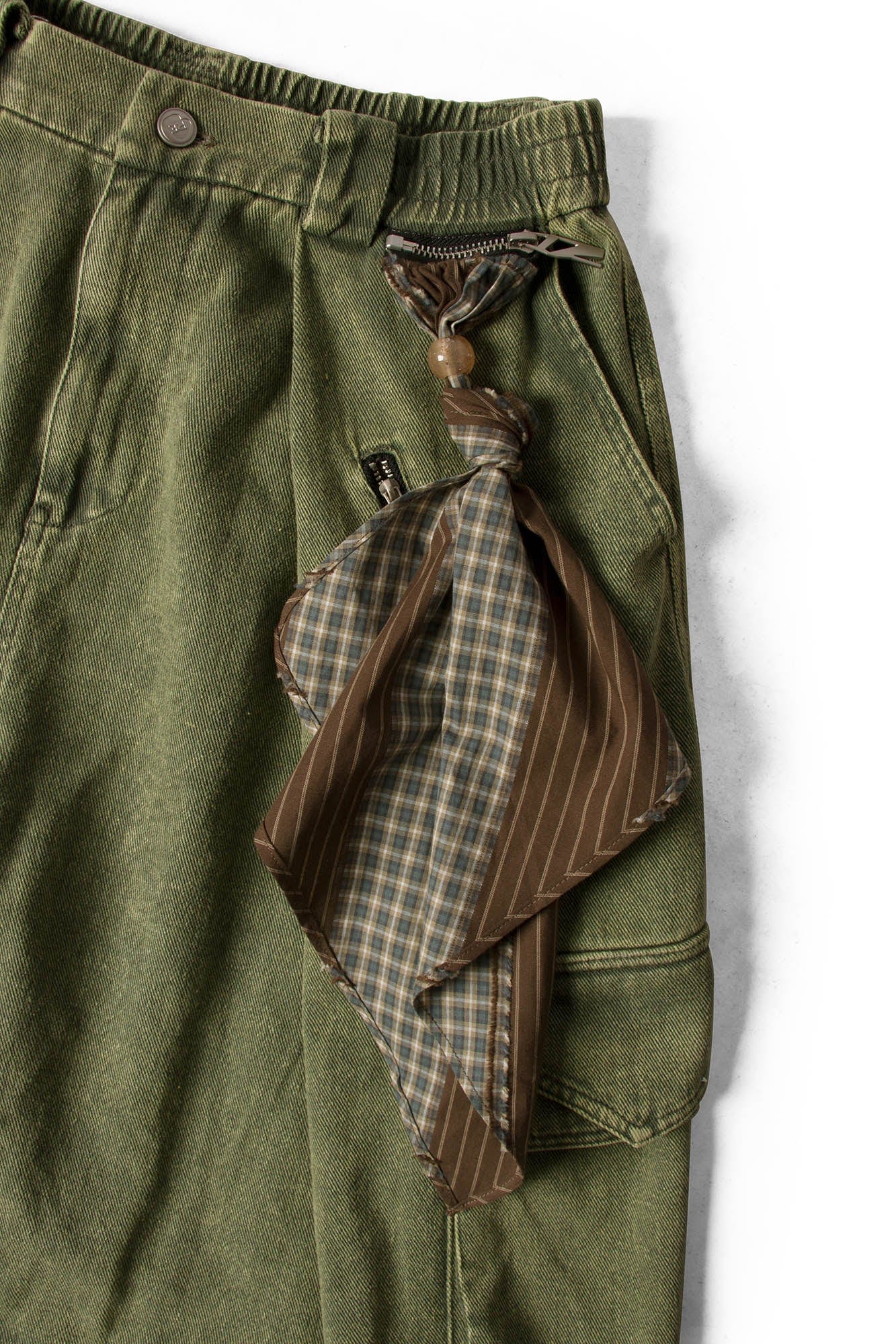 RELABEL Detachable Scarf Washed Multi-Pocket Wide-Leg Shorts