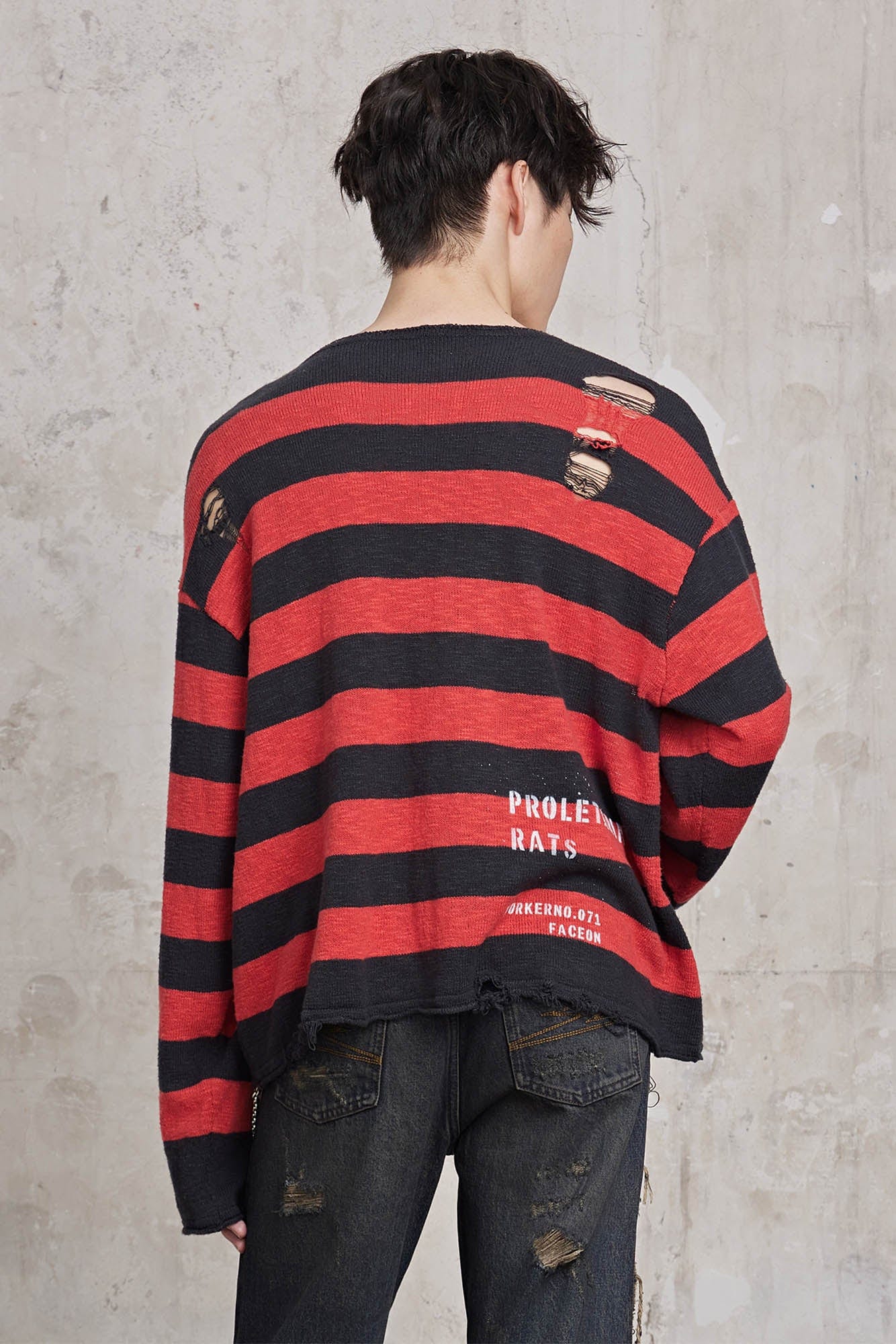FACEONLAB Stripe Distressed Frayed Crewneck Sweater