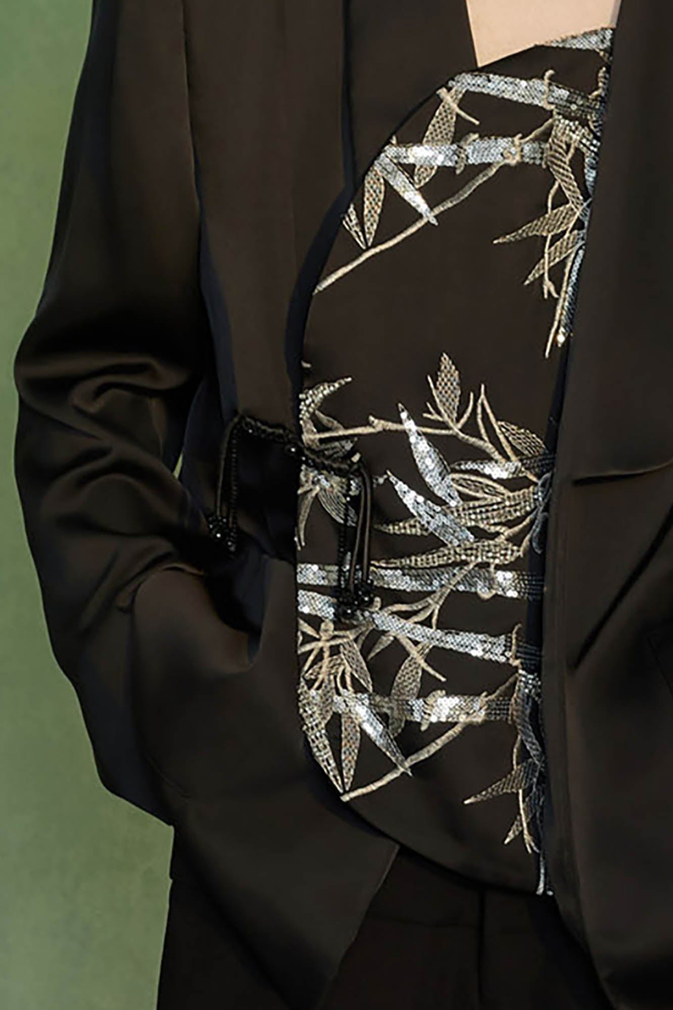 JIECHI Silver Bamboo Embroidery Asymmetrical Placket Blazer