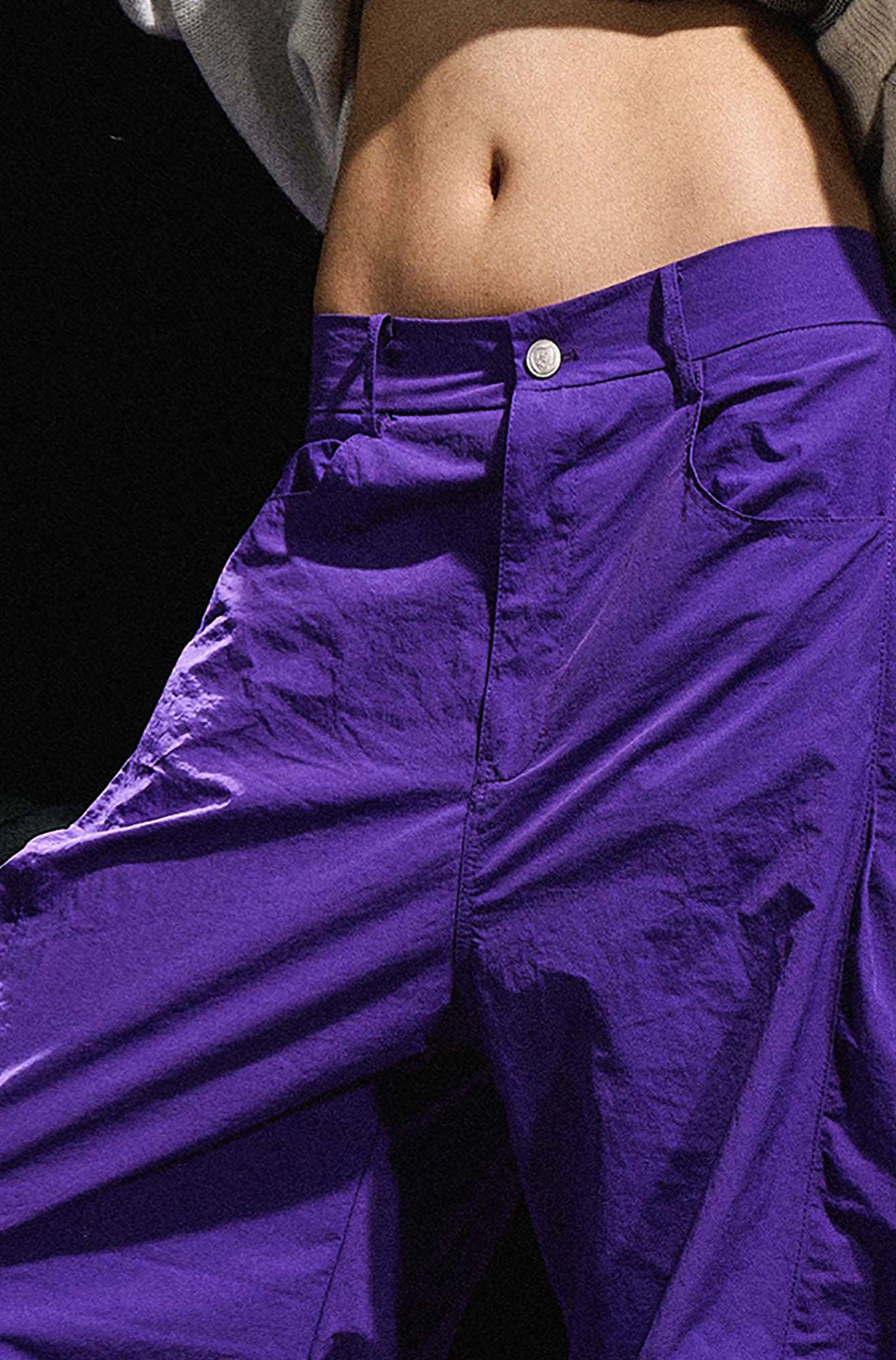 RELABEL Big-Pocket Pleated Oversized Curved Pants Purple