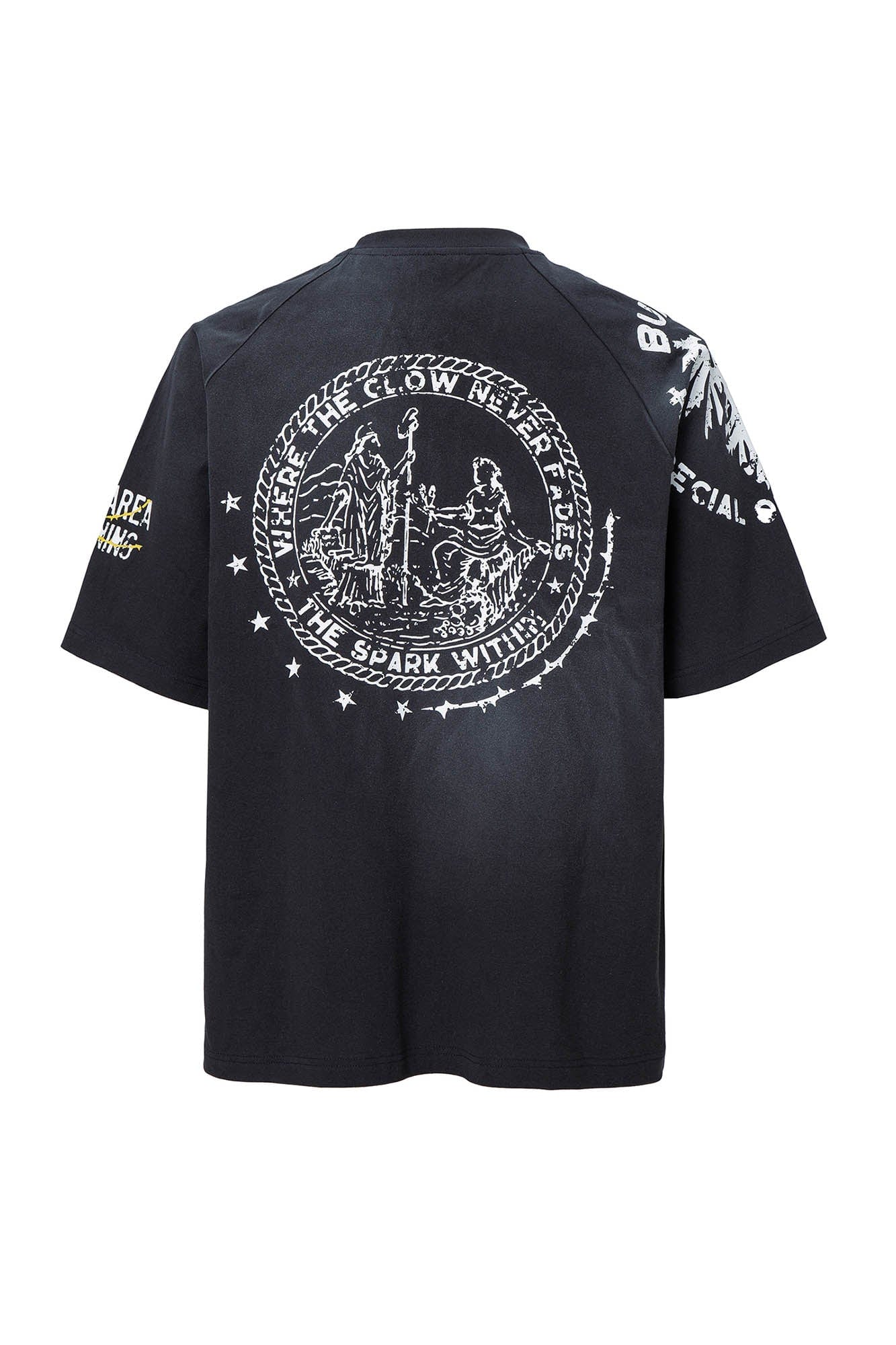 F2CE Distressed Badge Graphic Raglan T-Shirt