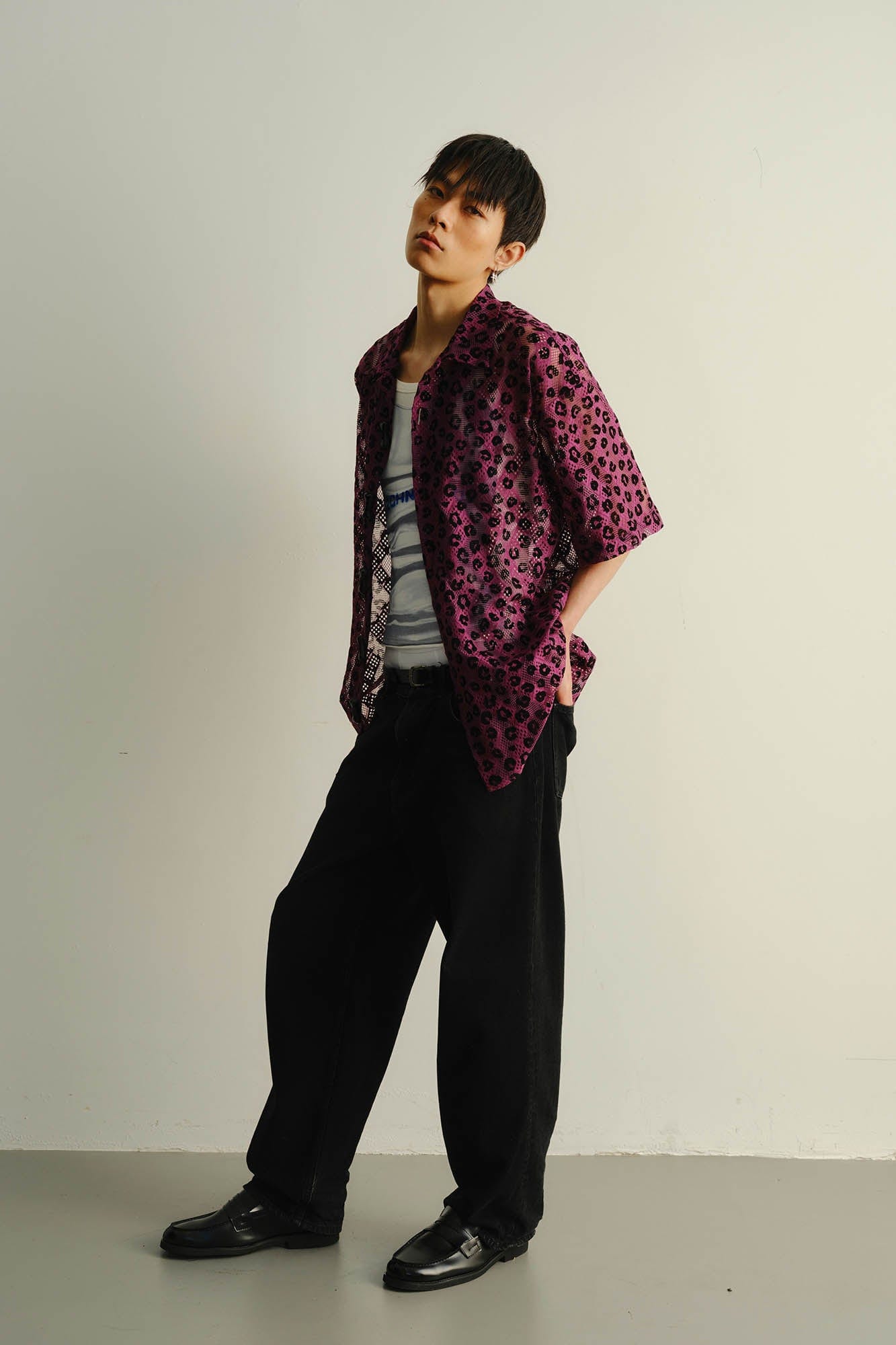 KADAKADA Leopard Lace Bone-Button Shirt