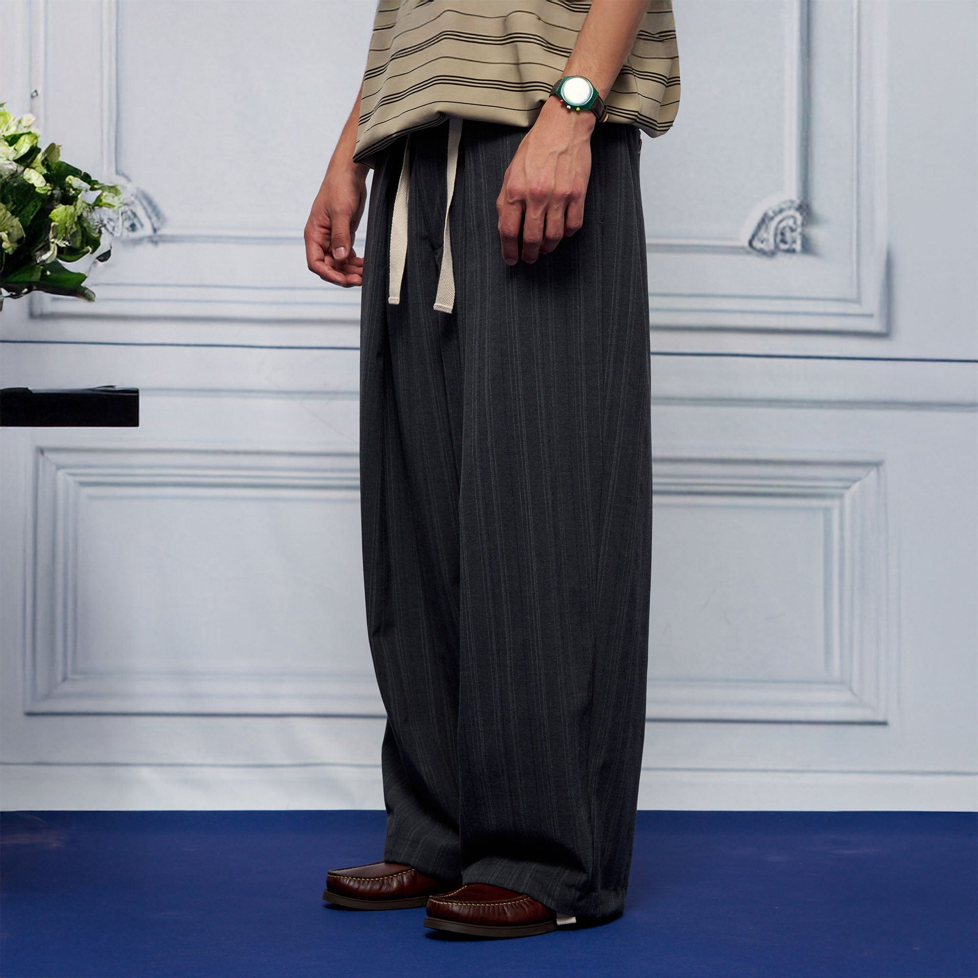 UNLIMITED MOTE Pleated Drawstring Wide-Leg Pants