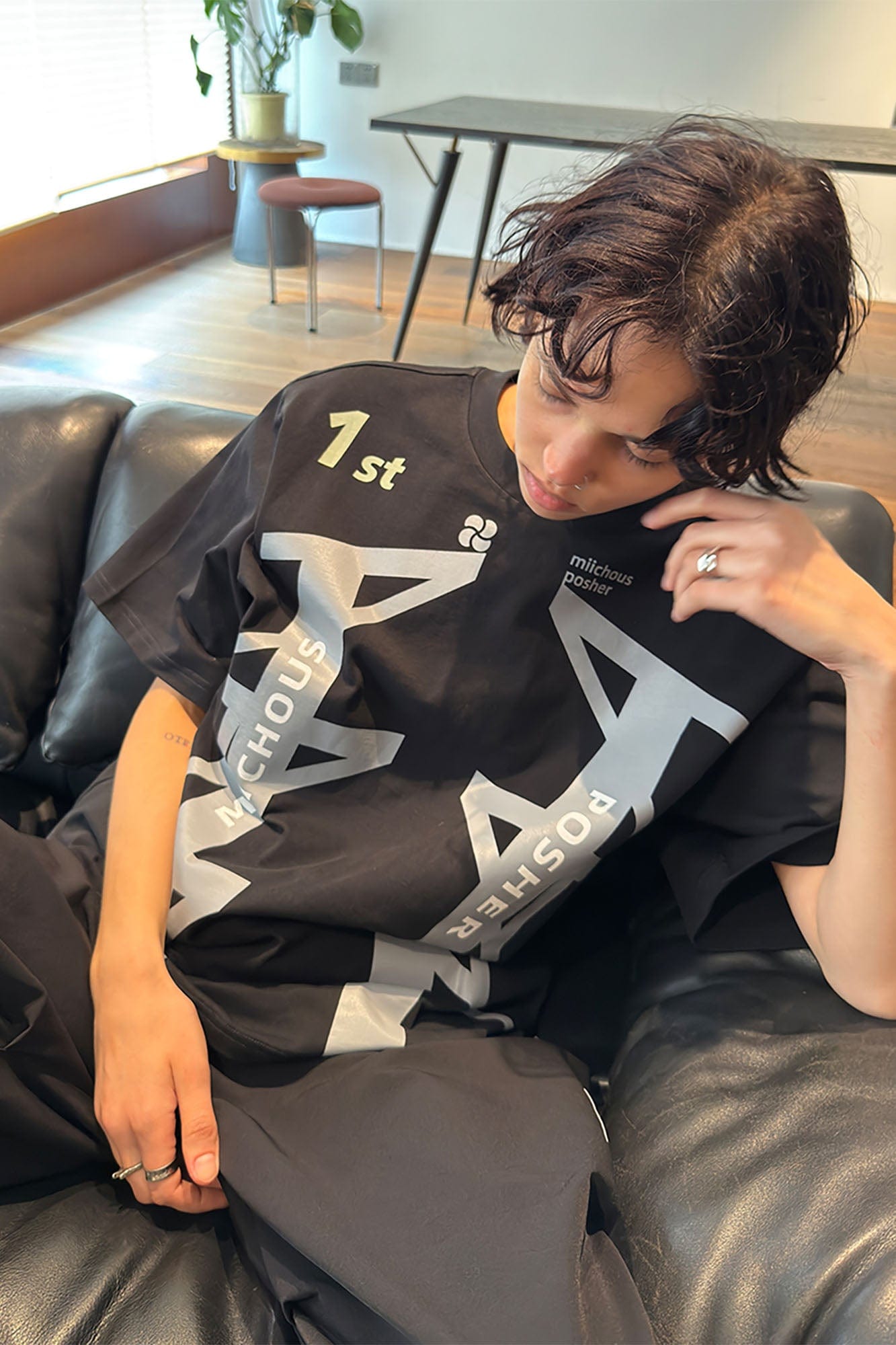 MIICHOUS The First Geometric Arrow Graphic T-Shirt