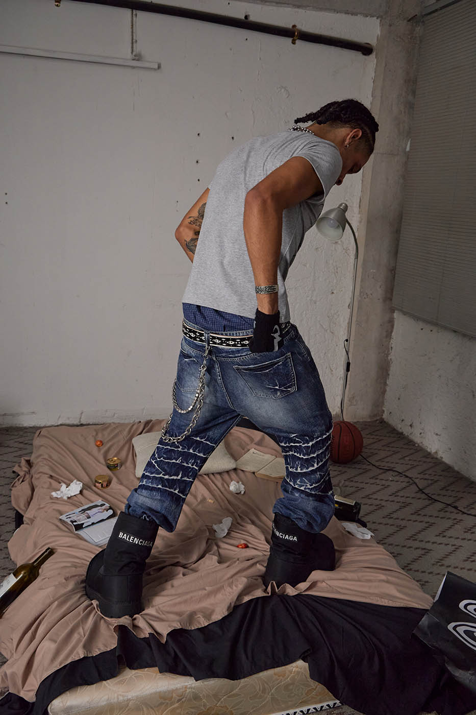DND4DES Lightning-Creased Flared Jeans Blue